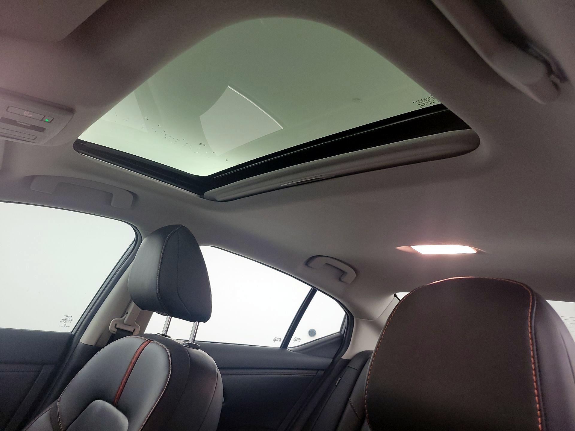 Thumbnail: 2022 Nissan Sentra - 19