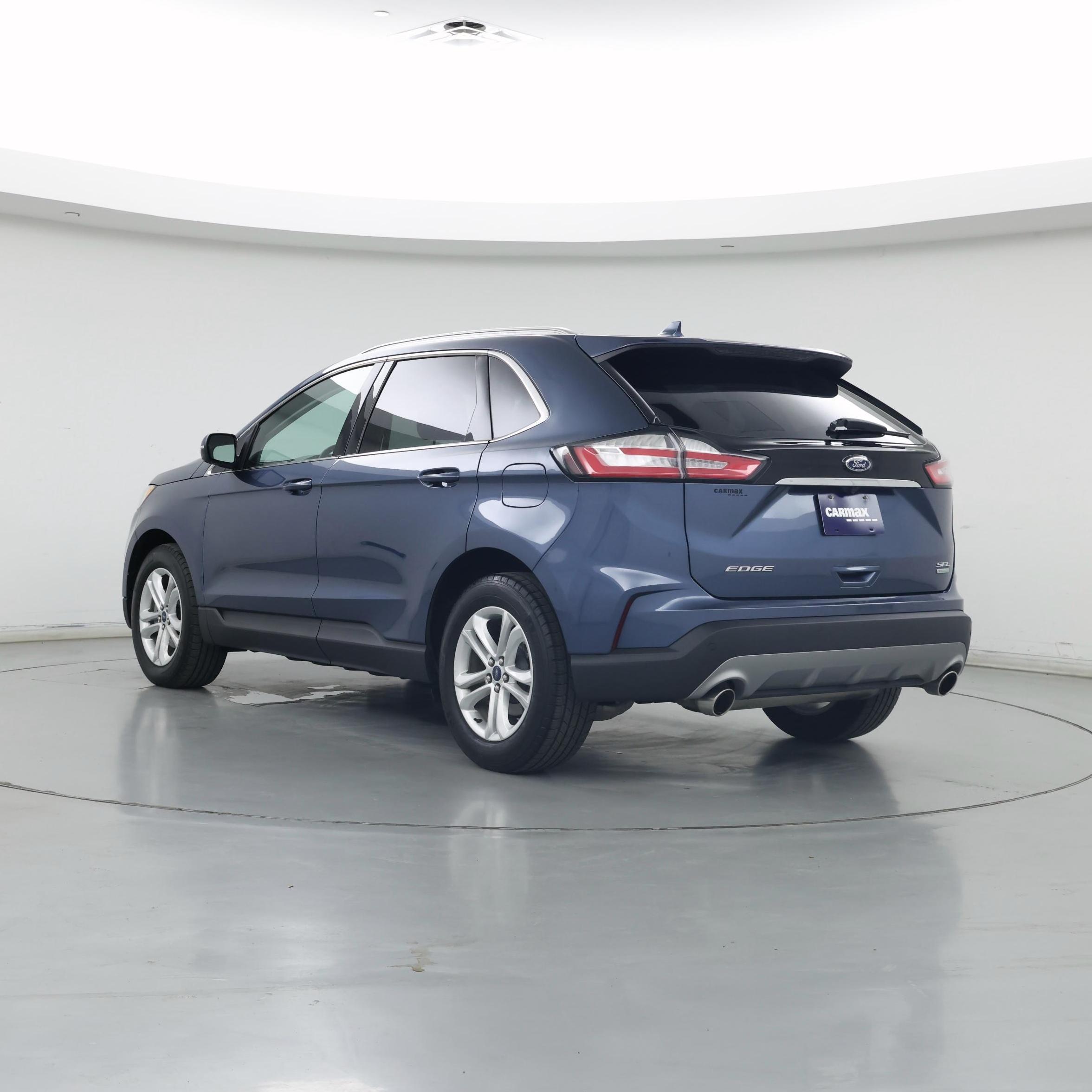 Thumbnail: 2019 Ford Edge - 2