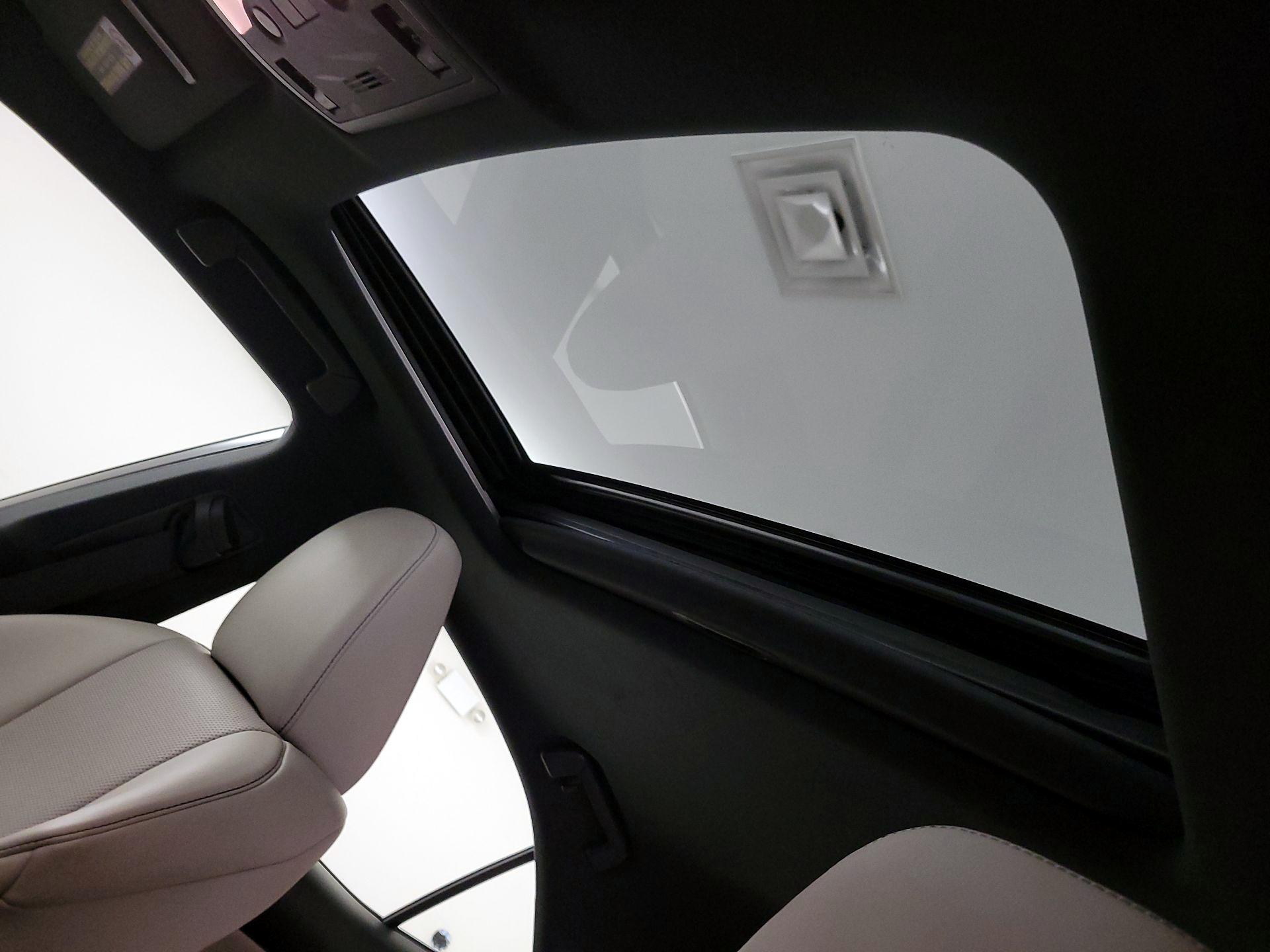 Thumbnail: 2014 Lexus IS - 19