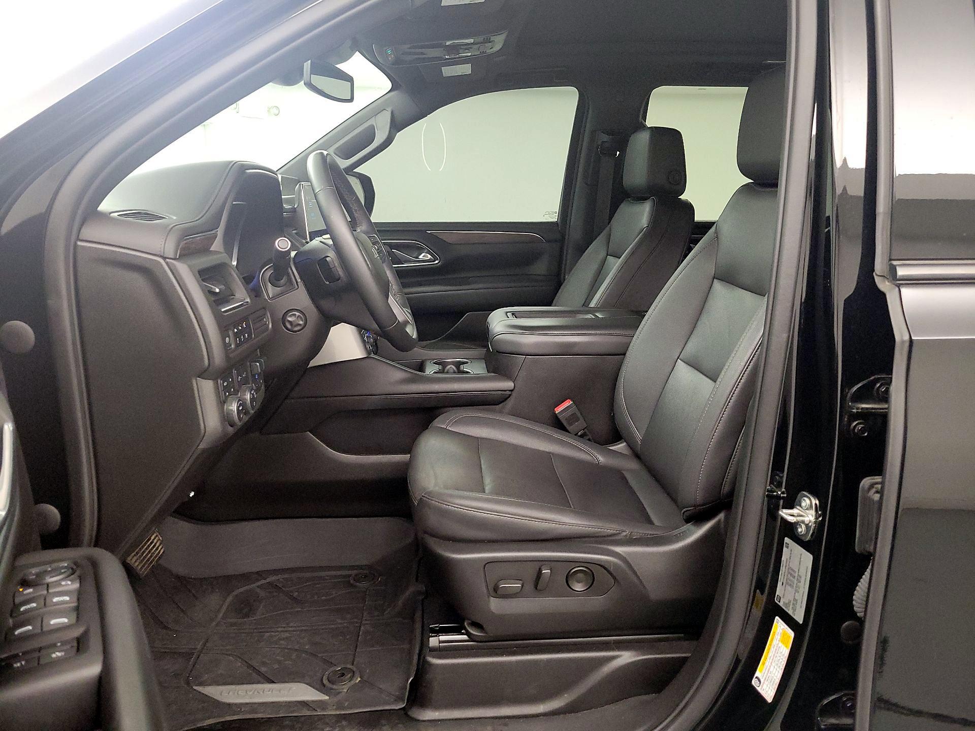 Thumbnail: 2023 Chevrolet Tahoe - 11