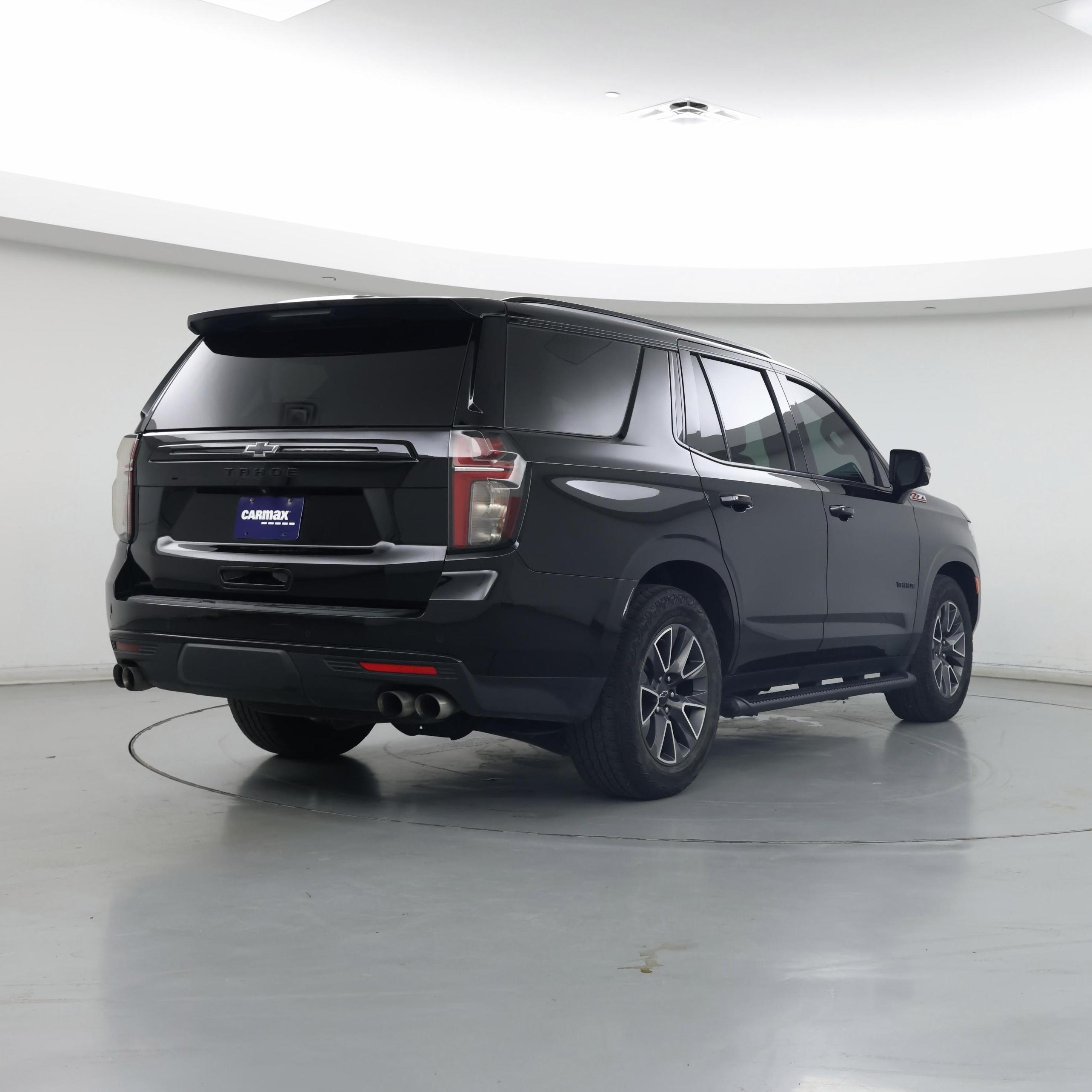 Thumbnail: 2023 Chevrolet Tahoe - 8