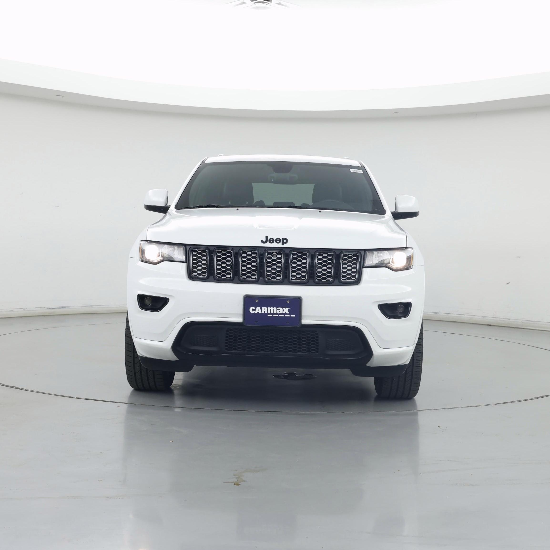 Thumbnail: 2018 Jeep Grand Cherokee - 5