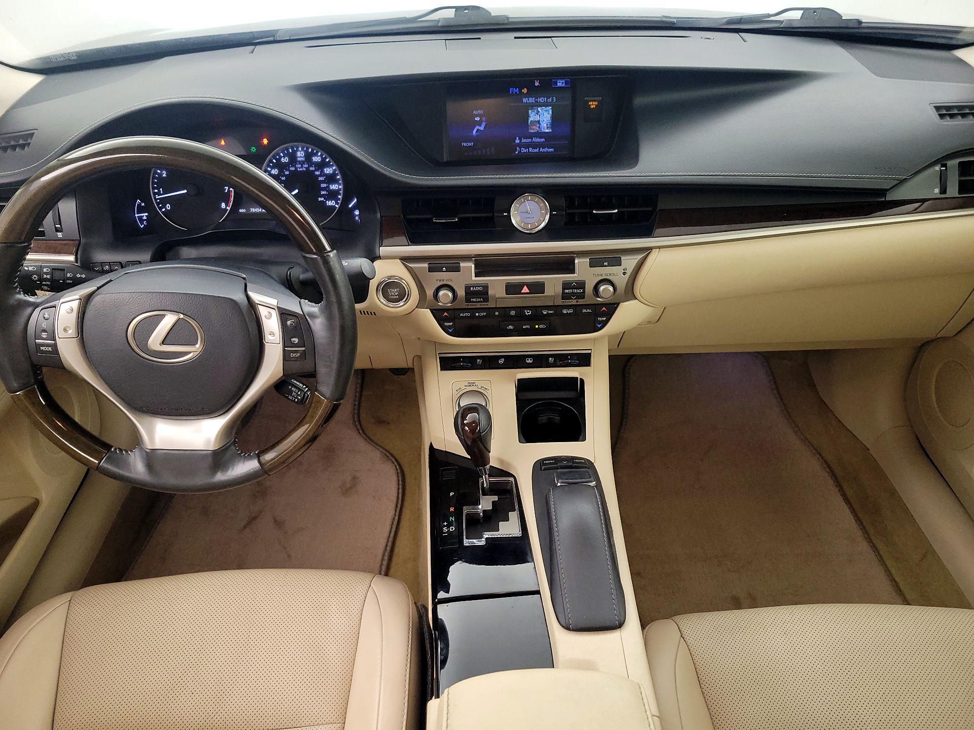 Thumbnail: 2015 Lexus ES - 9
