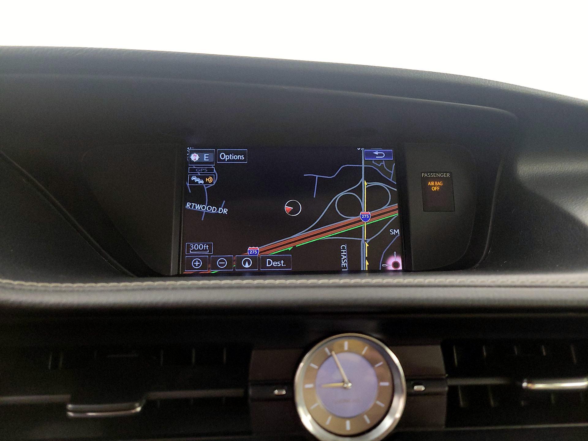 Thumbnail: 2015 Lexus ES - 14