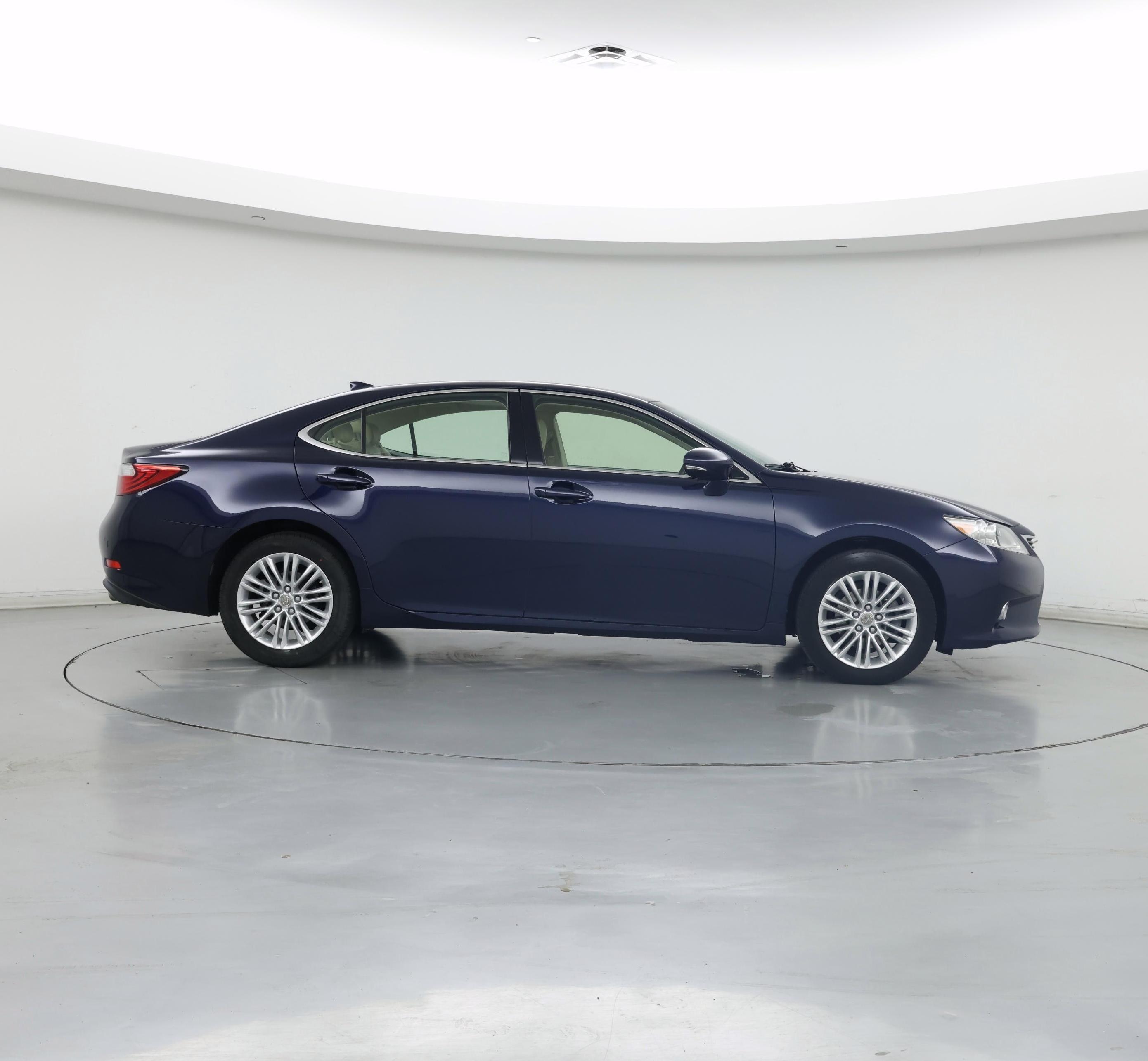 Thumbnail: 2015 Lexus ES - 7