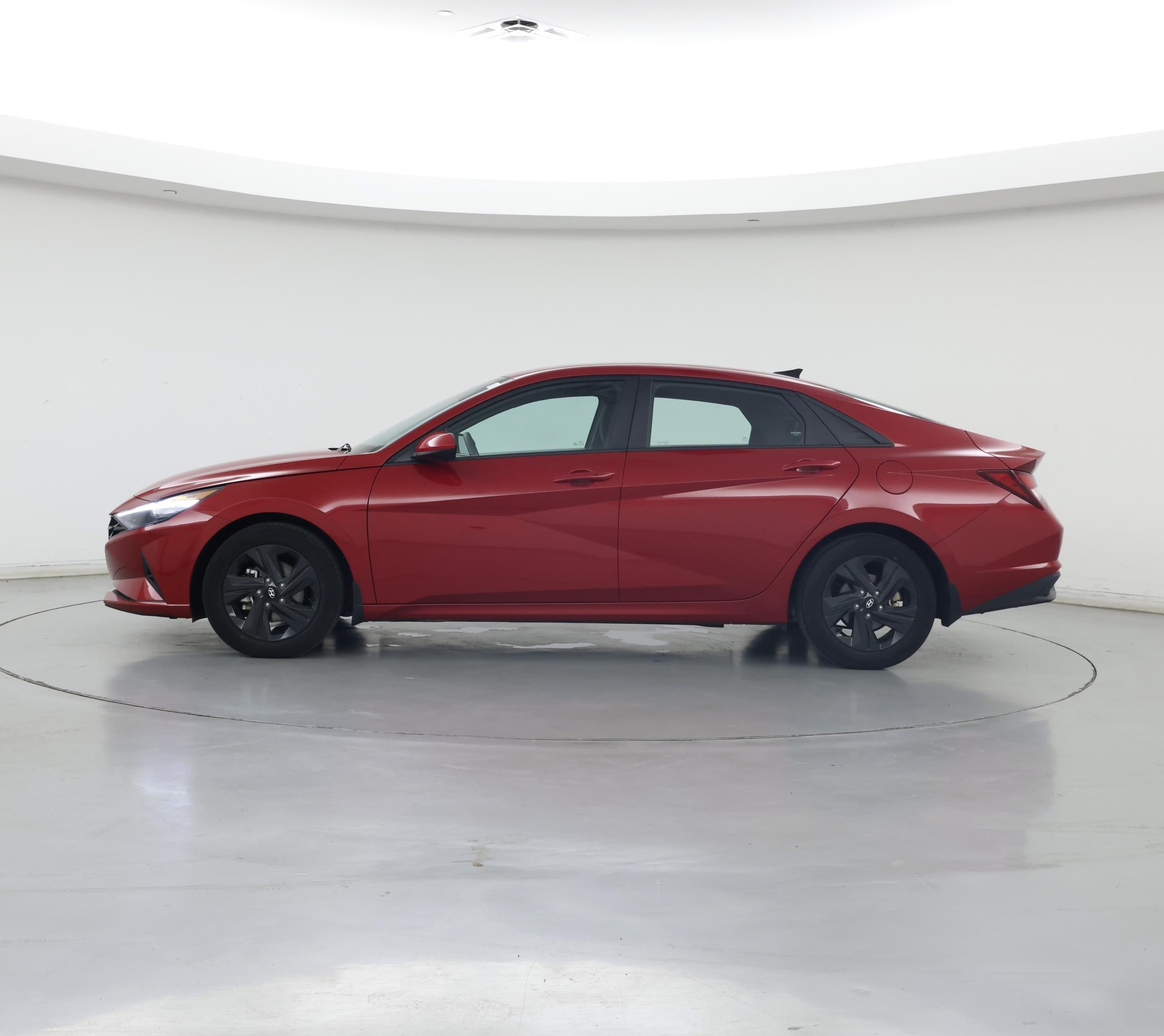 Thumbnail: 2023 Hyundai Elantra - 3