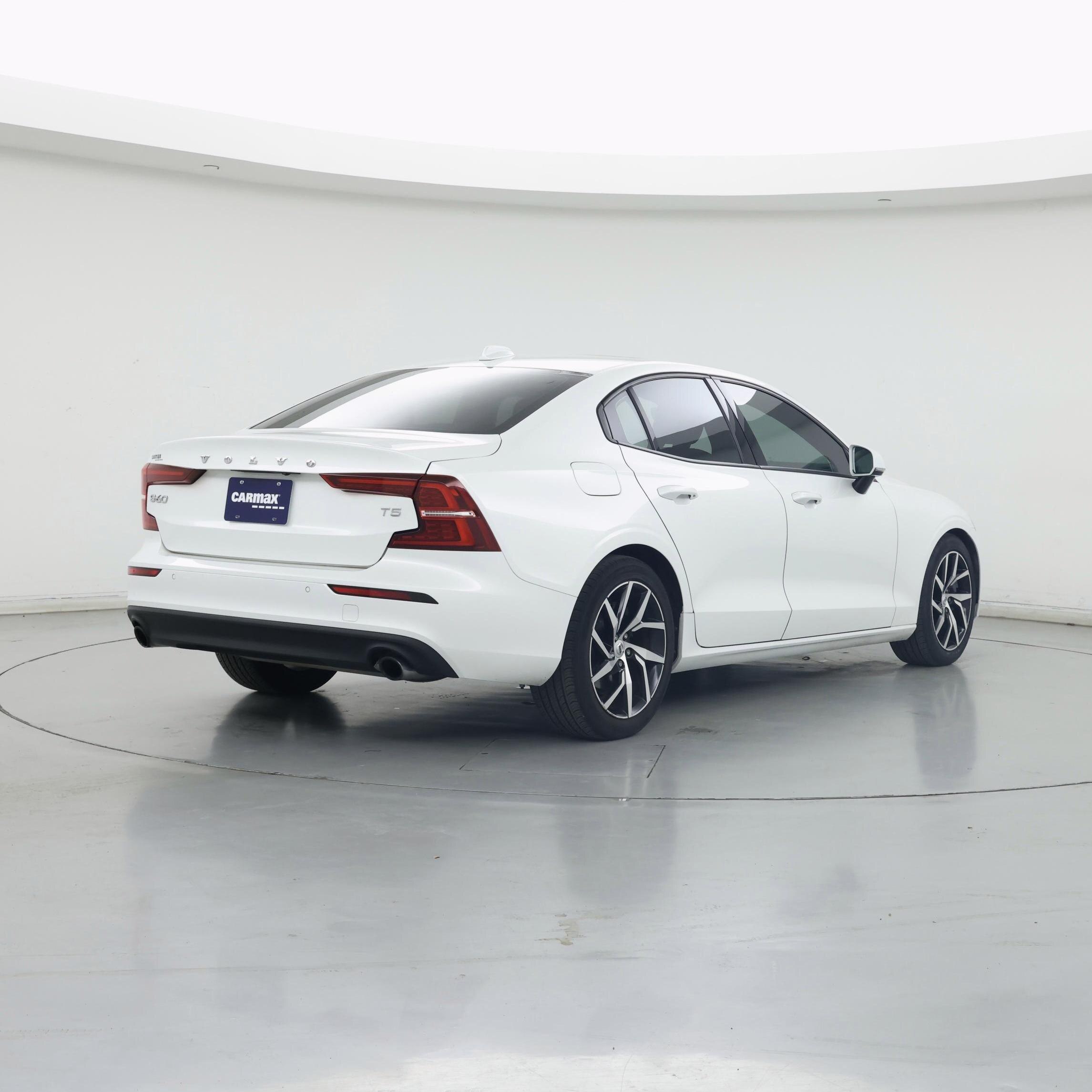 Thumbnail: 2020 Volvo S60 - 8