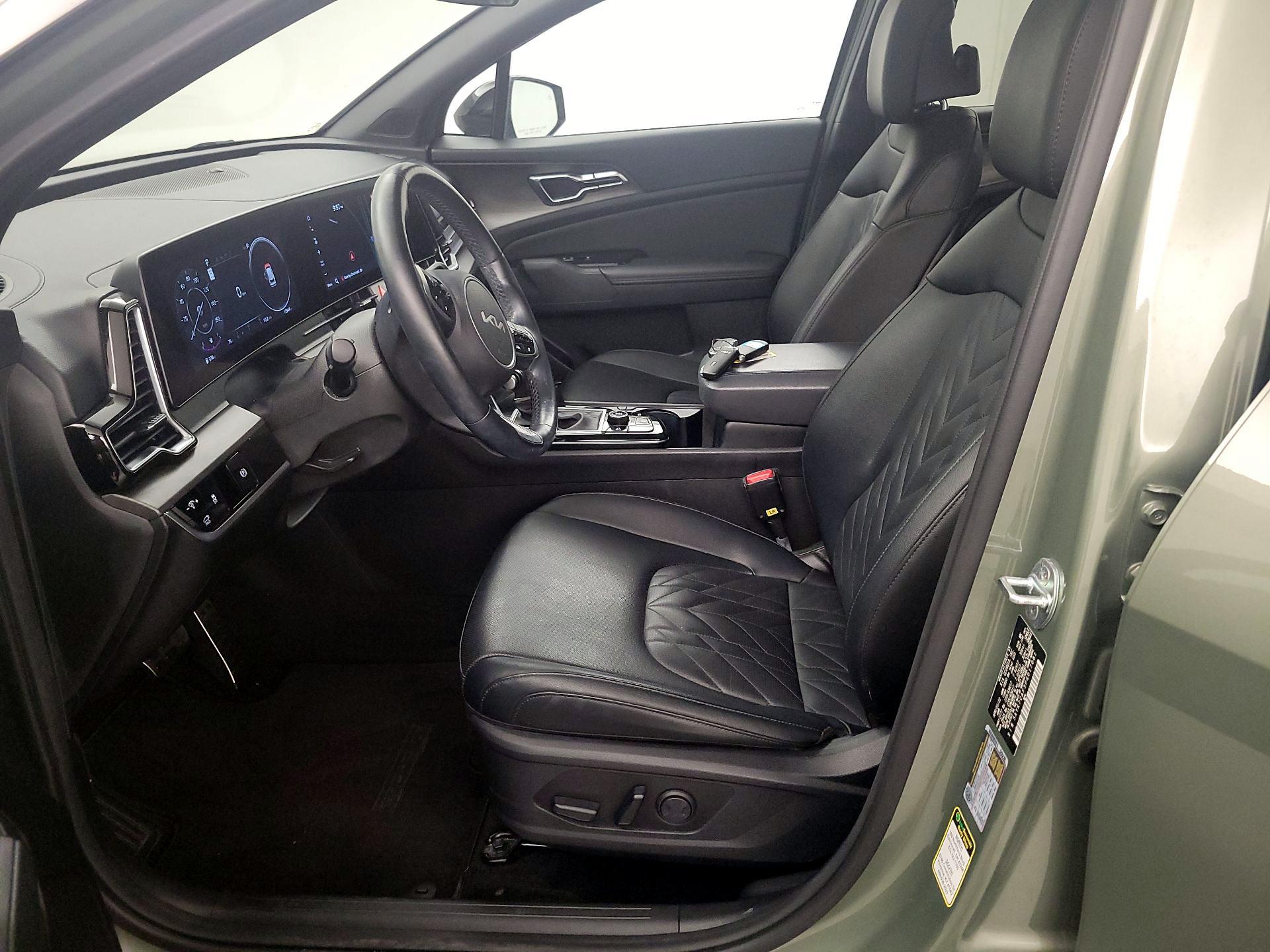 Thumbnail: 2023 Kia Sportage - 11