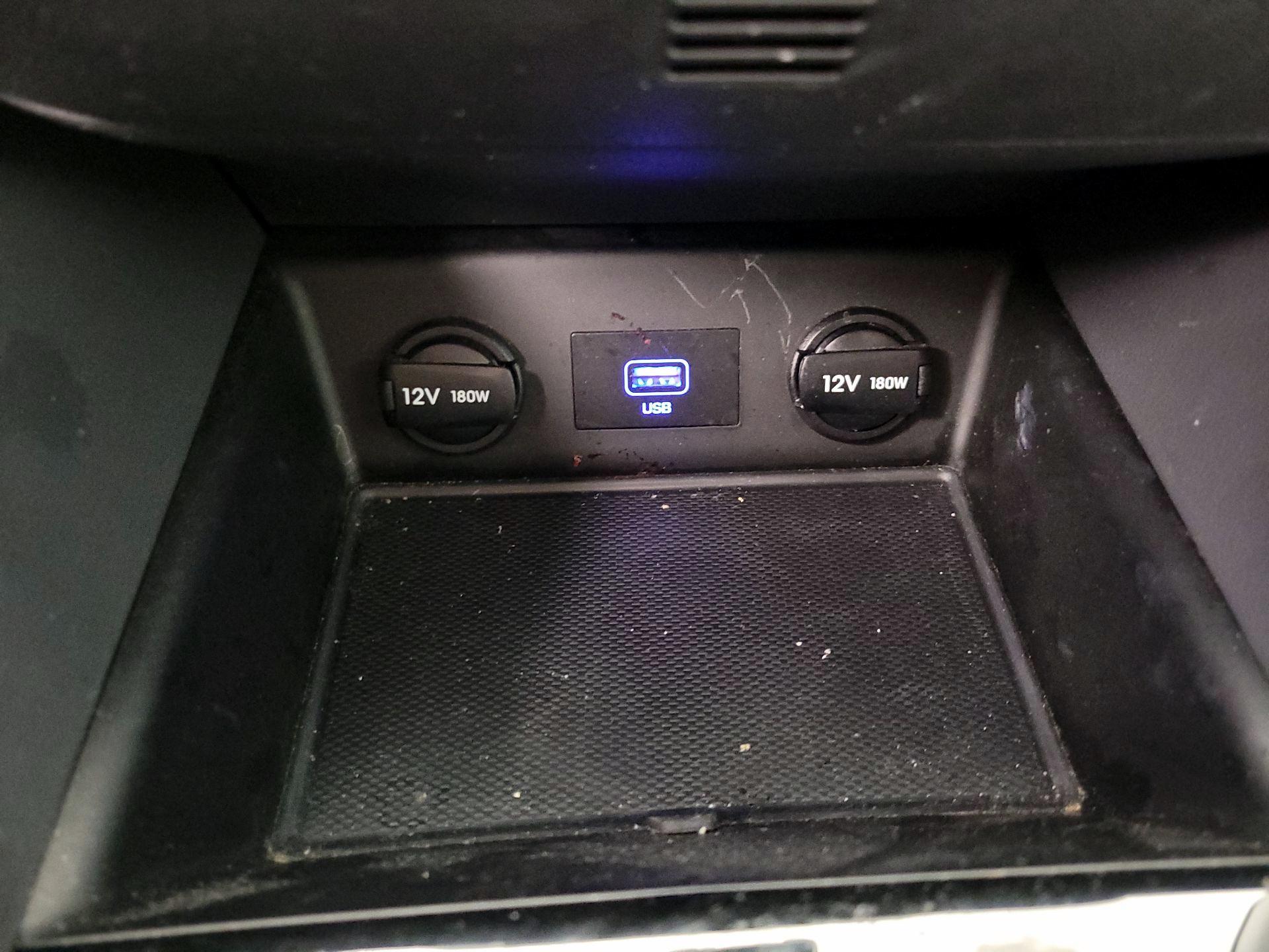 Thumbnail: 2021 Hyundai Ioniq - 18