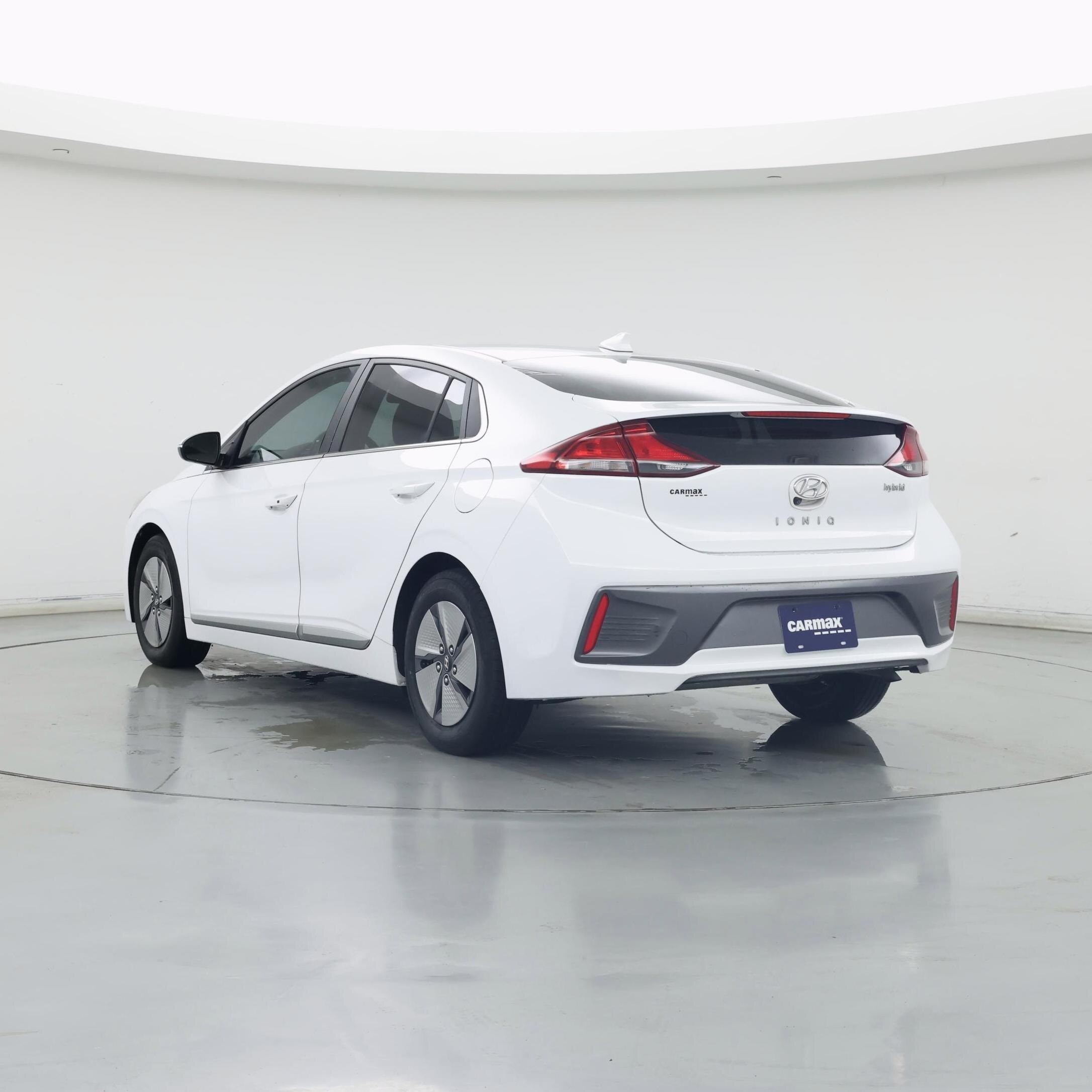 Thumbnail: 2021 Hyundai Ioniq - 2