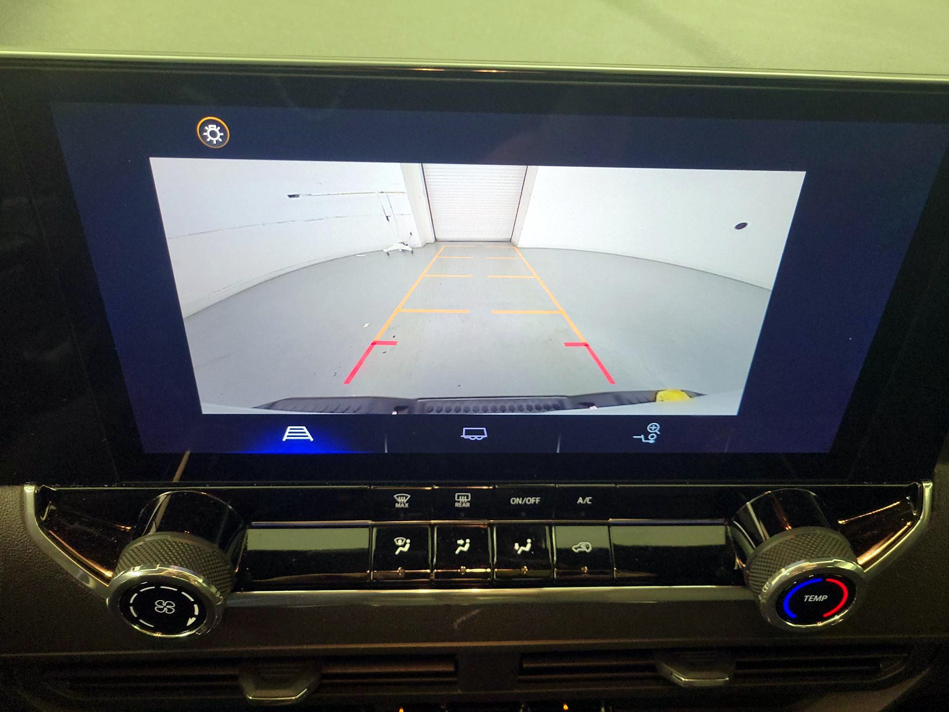 Thumbnail: 2024 Chevrolet Colorado - 15