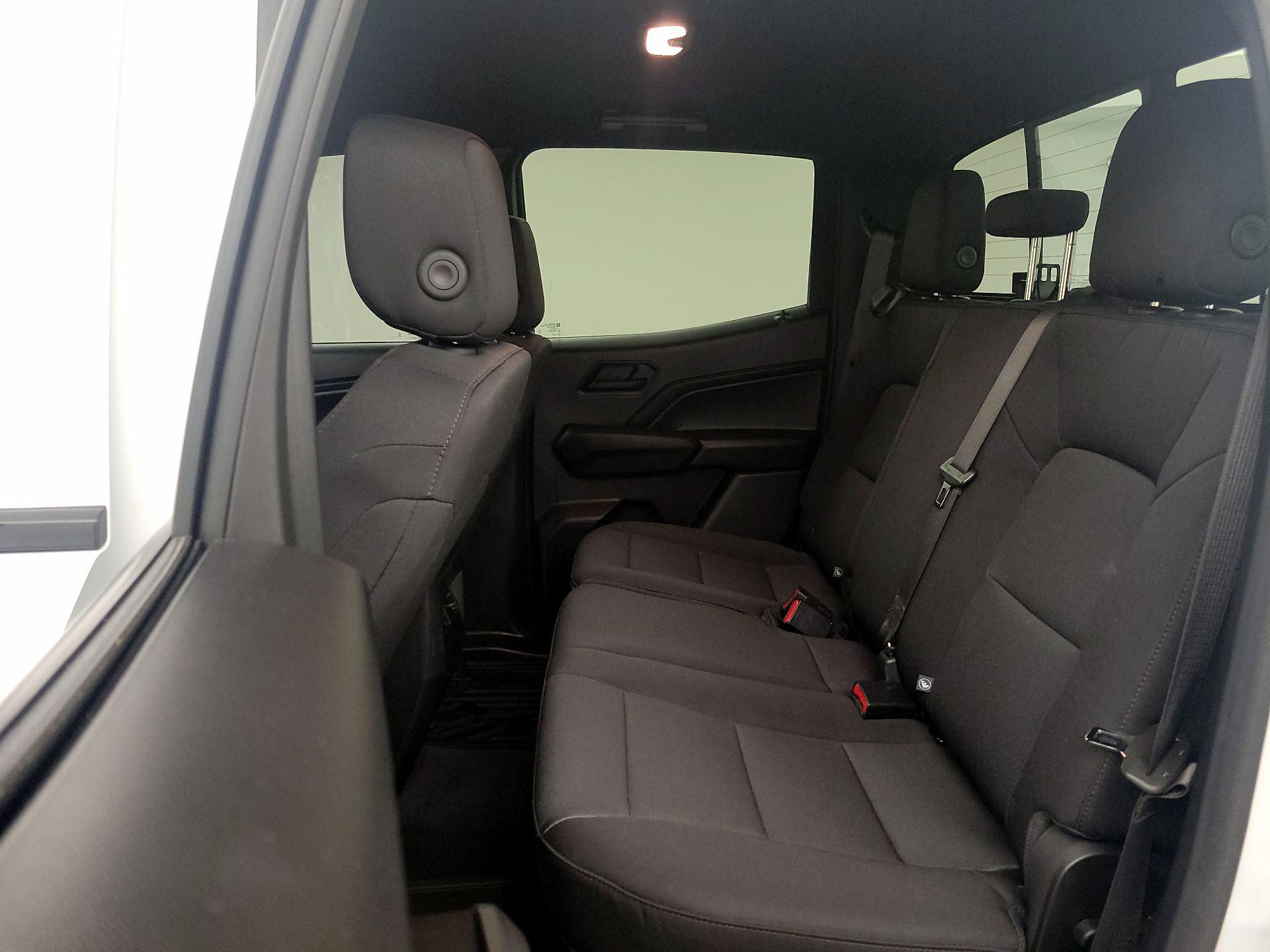 Thumbnail: 2024 Chevrolet Colorado - 20