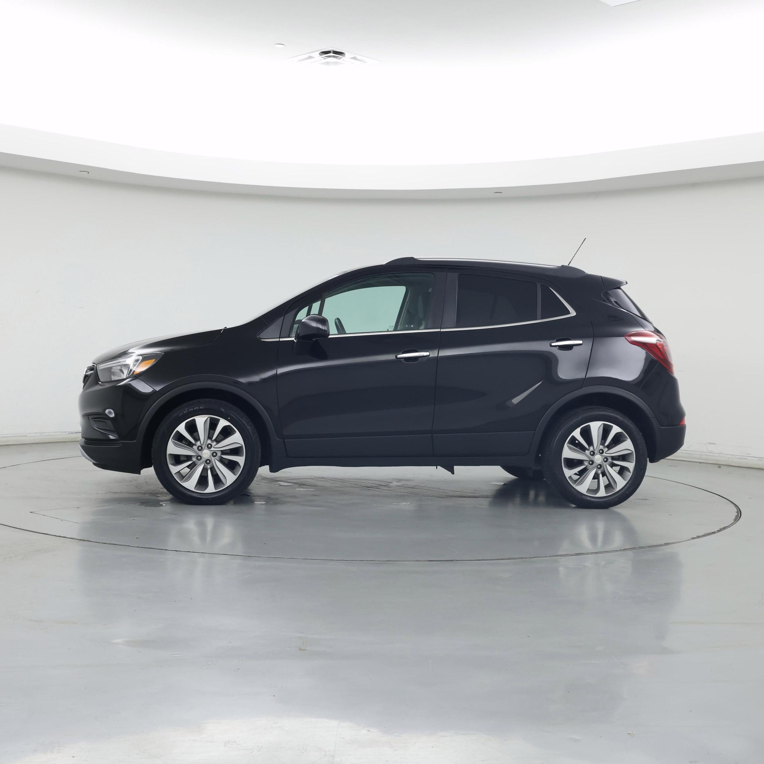 Thumbnail: 2020 Buick Encore - 3