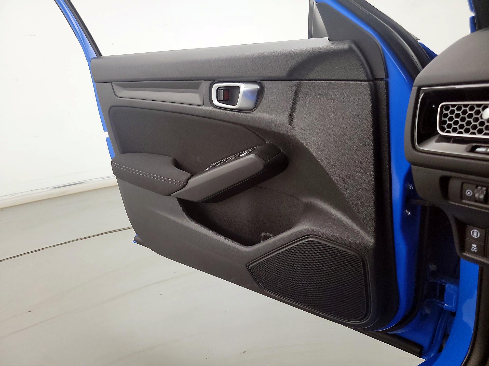 Thumbnail: 2024 Honda Civic - 12