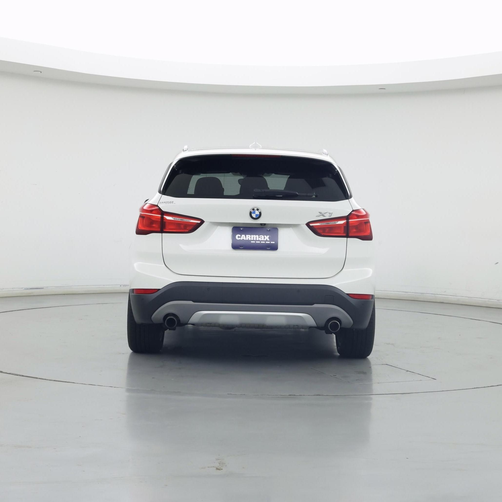 Thumbnail: 2017 BMW X1 - 6