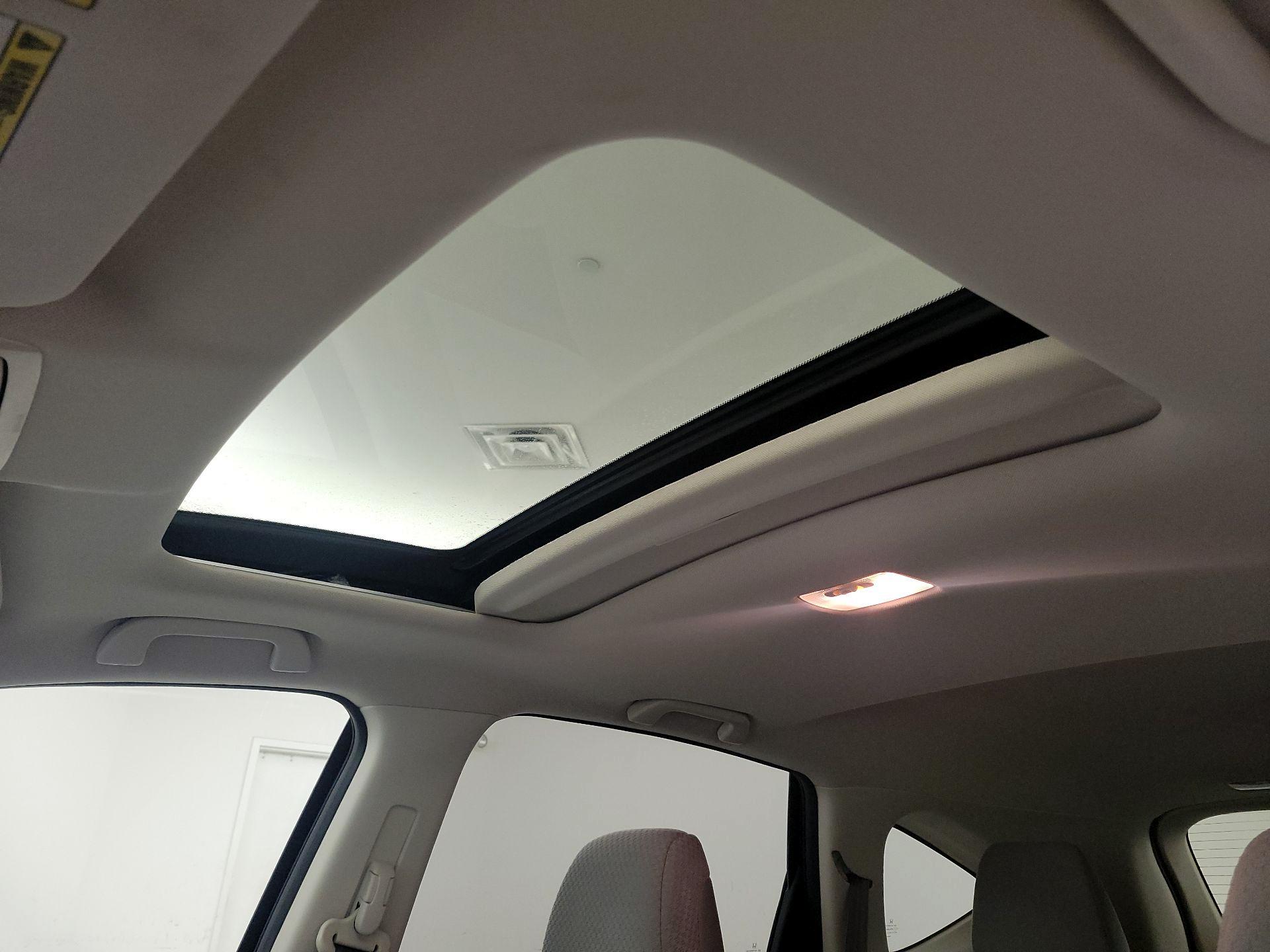 Thumbnail: 2016 Honda CR-V - 19
