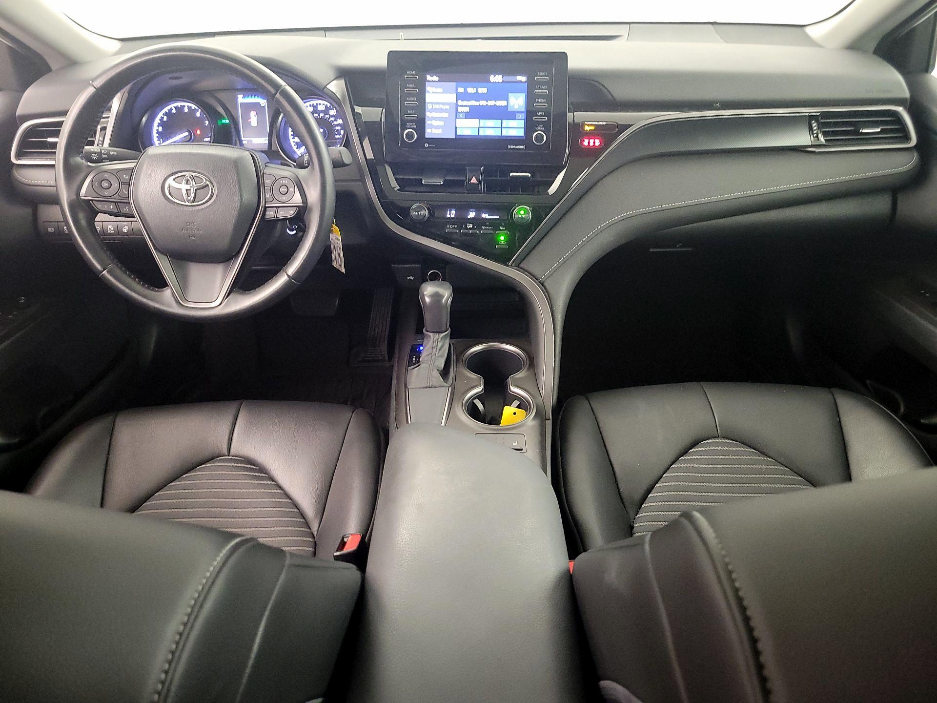 Thumbnail: 2021 Toyota Camry - 9