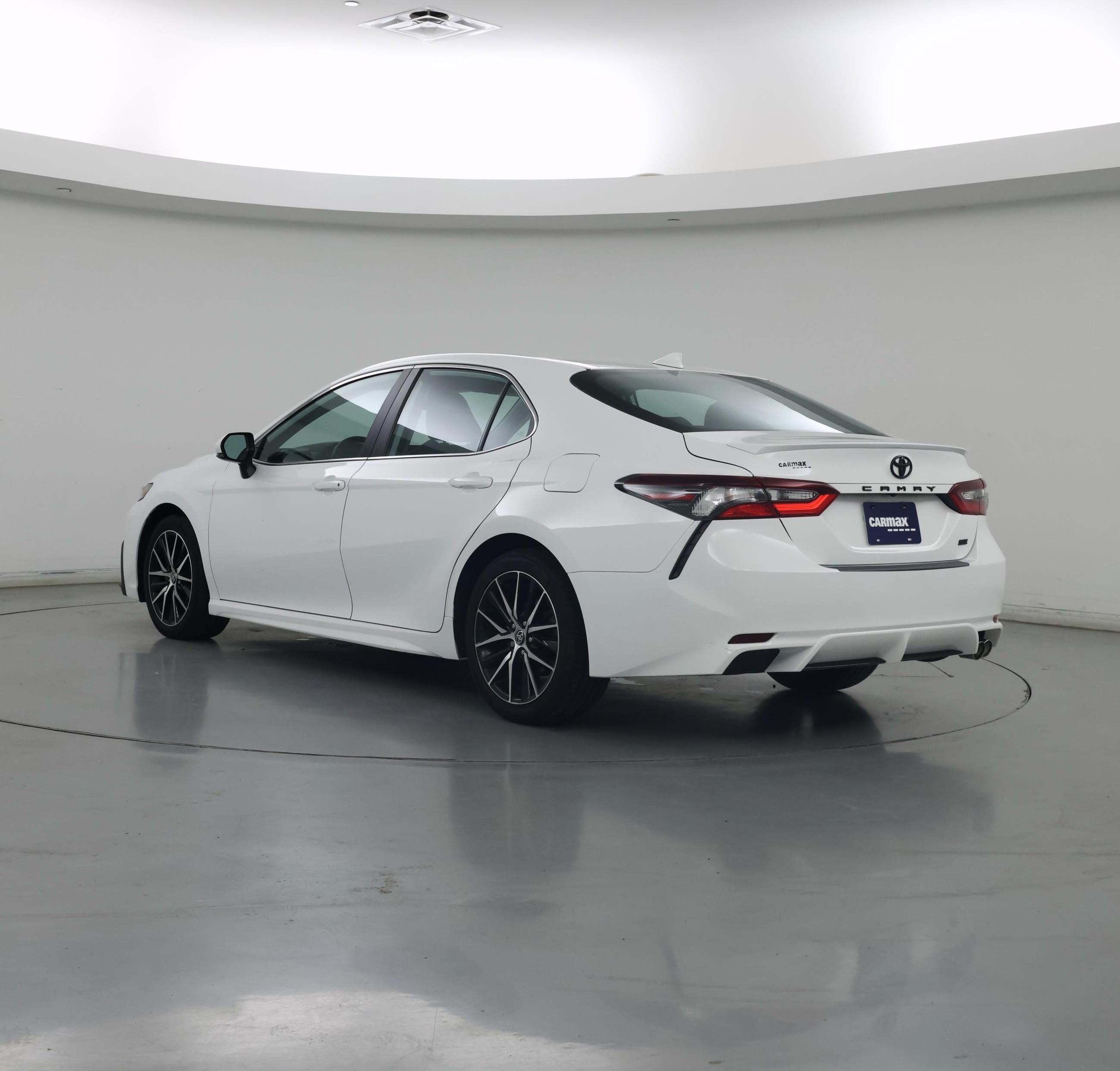 Thumbnail: 2021 Toyota Camry - 2