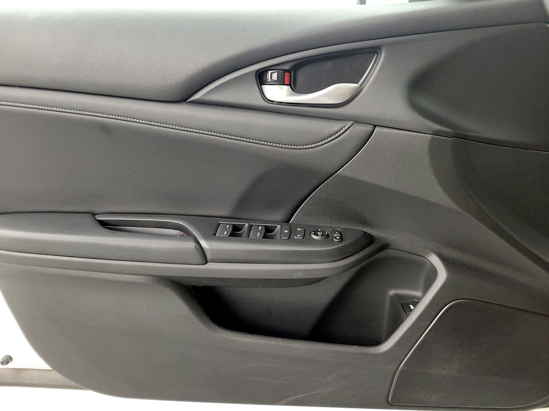 Thumbnail: 2022 Honda Insight - 12