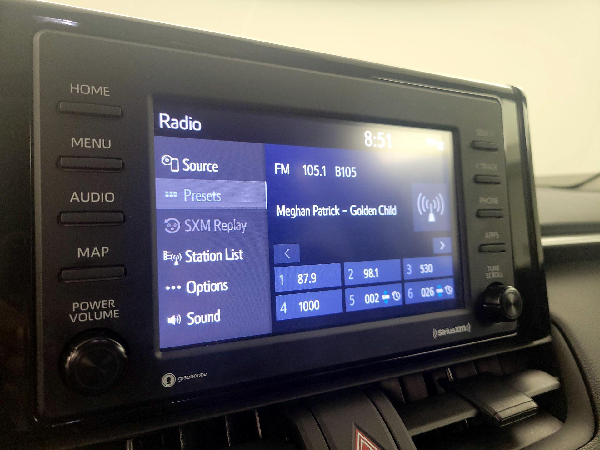 Thumbnail: 2022 Toyota RAV4 - 15