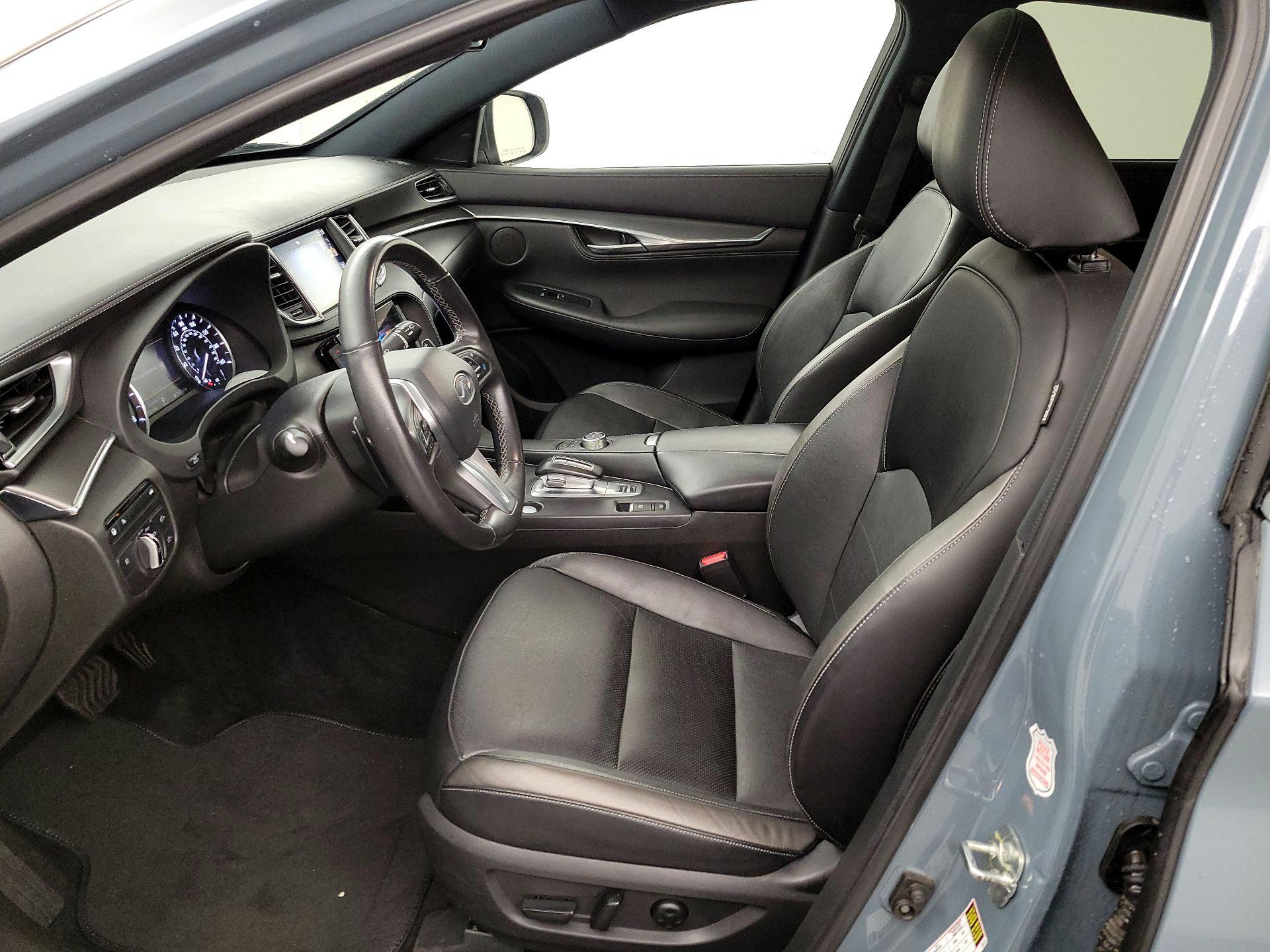 Thumbnail: 2024 INFINITI QX55 - 11