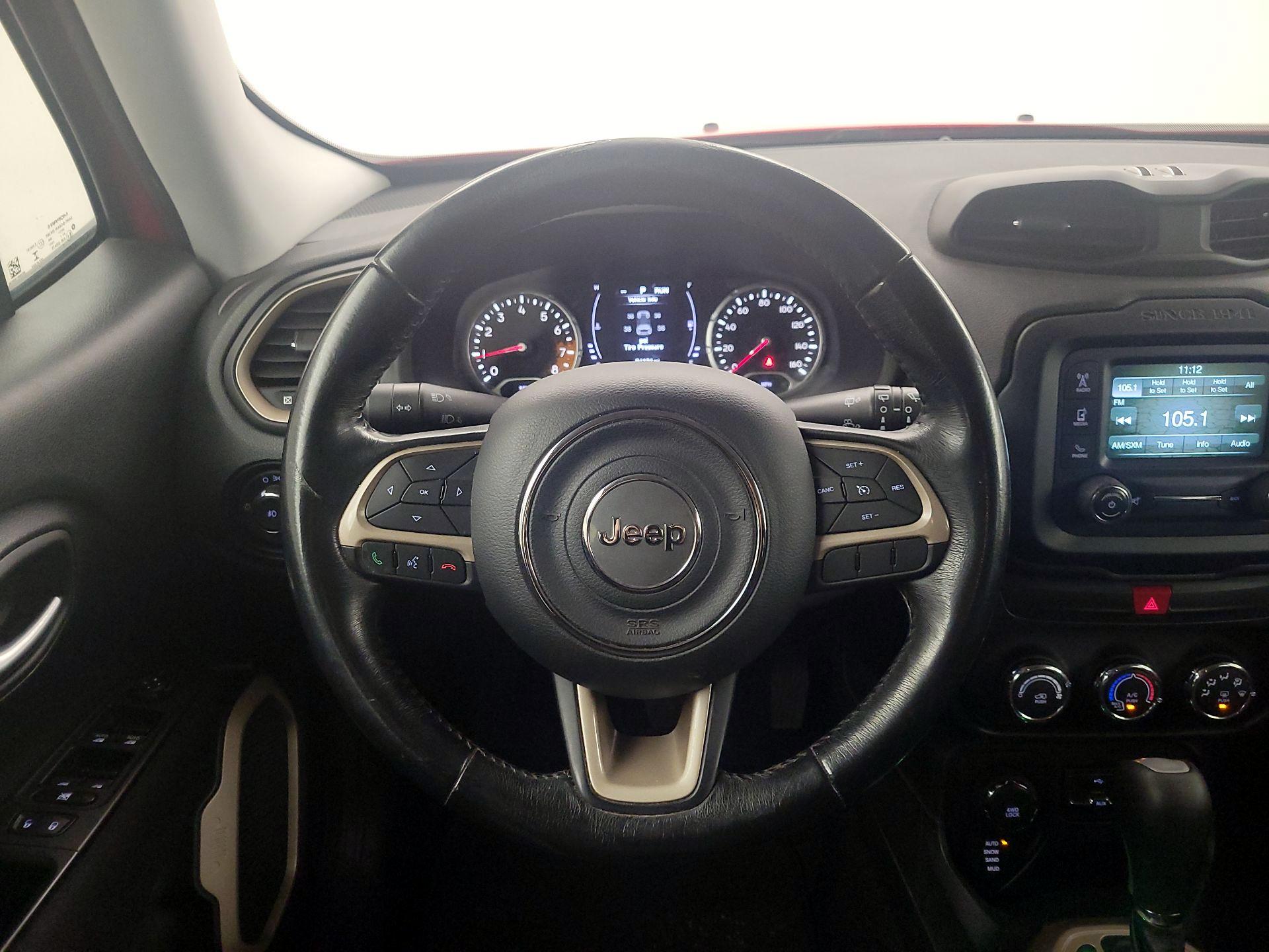 Thumbnail: 2017 Jeep Renegade - 10