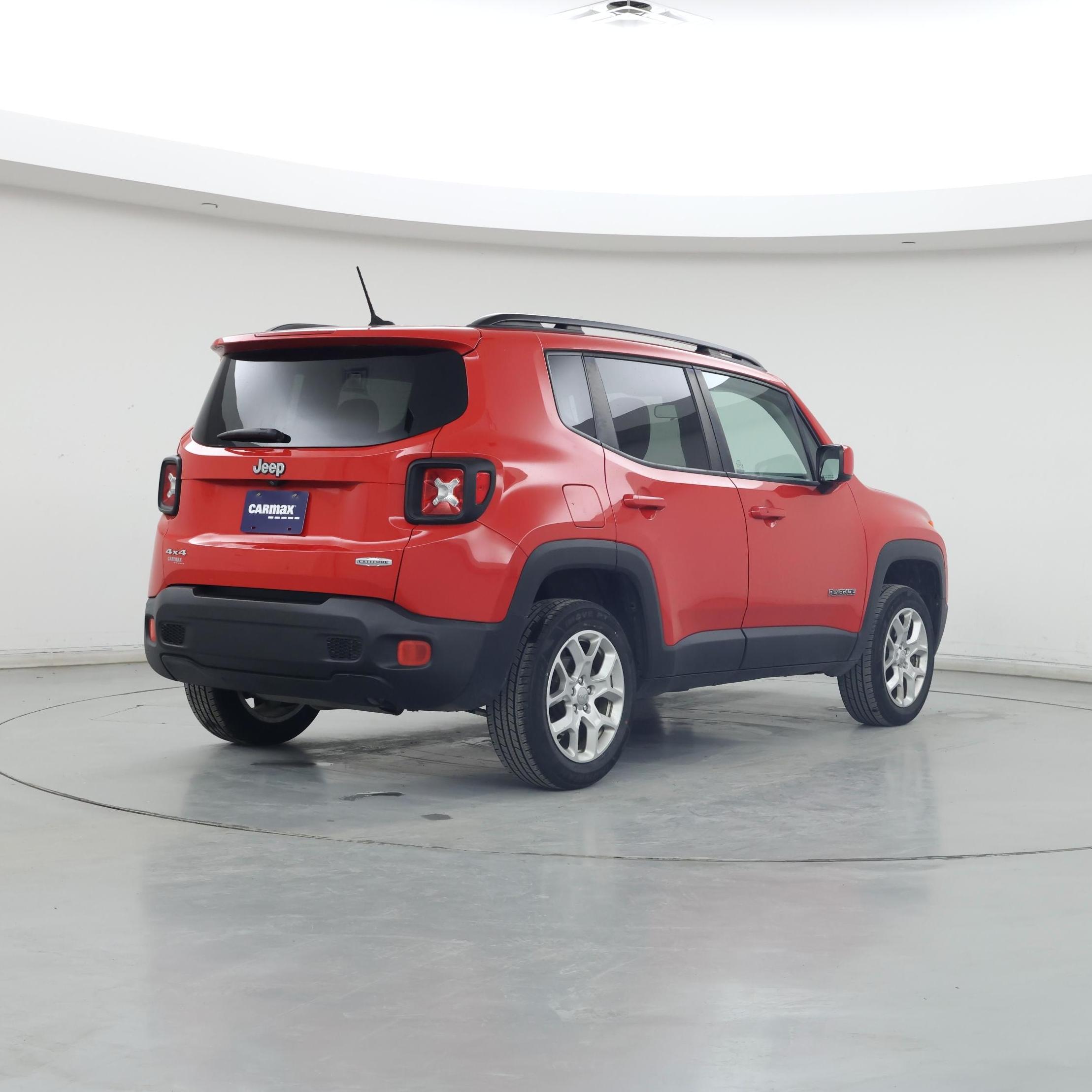 Thumbnail: 2017 Jeep Renegade - 8