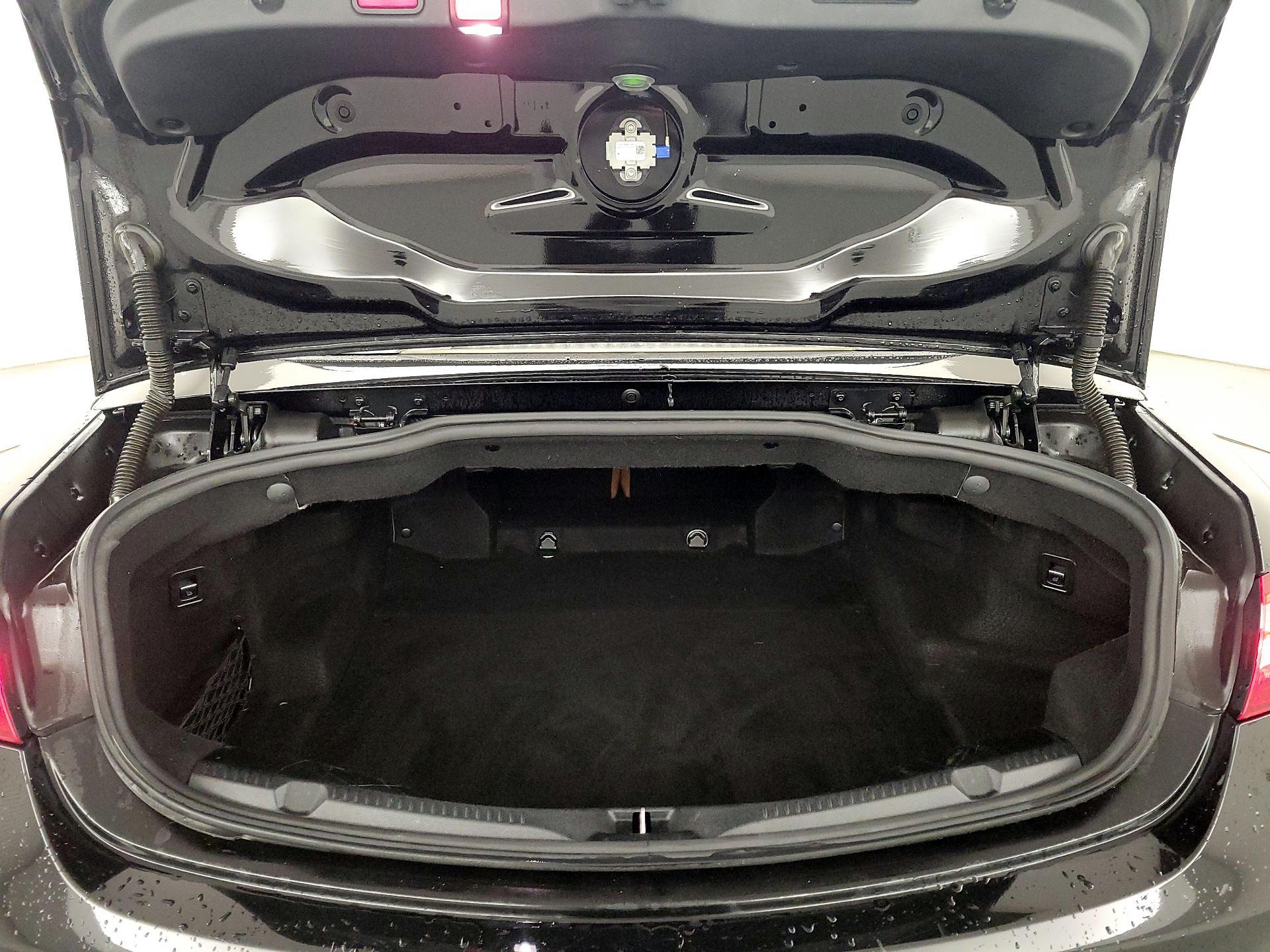 Thumbnail: 2019 Mercedes-Benz E-Class - 20