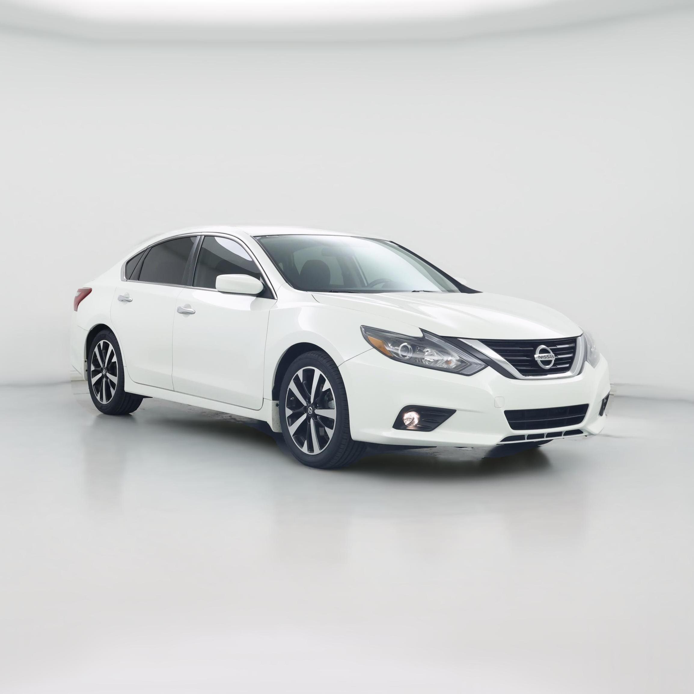 Thumbnail: 2018 Nissan Altima - 1