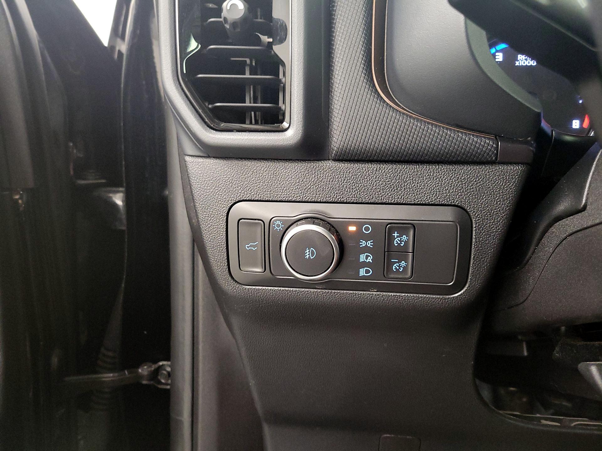 Thumbnail: 2021 Ford Bronco Sport - 13