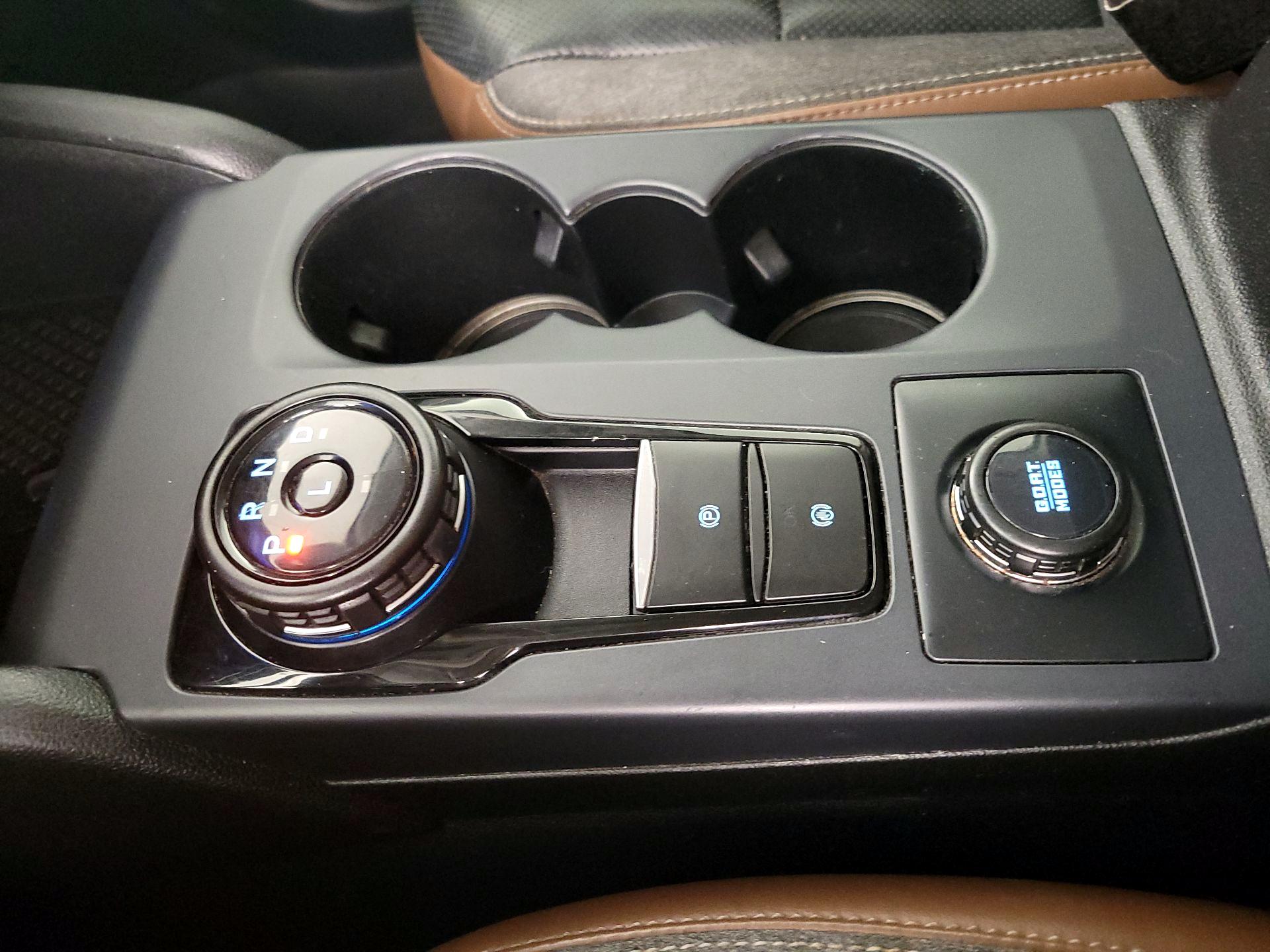 Thumbnail: 2021 Ford Bronco Sport - 18