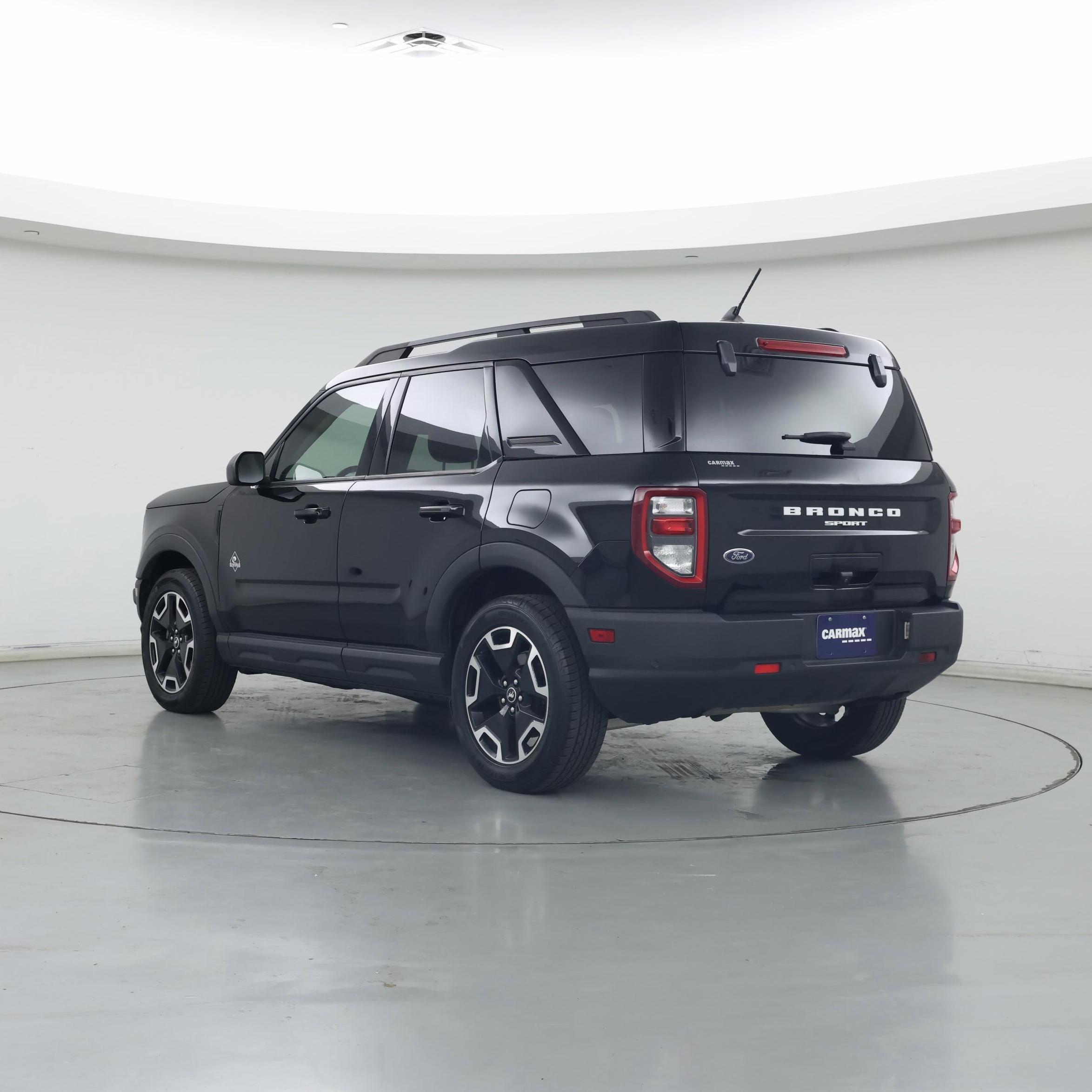 Thumbnail: 2021 Ford Bronco Sport - 2