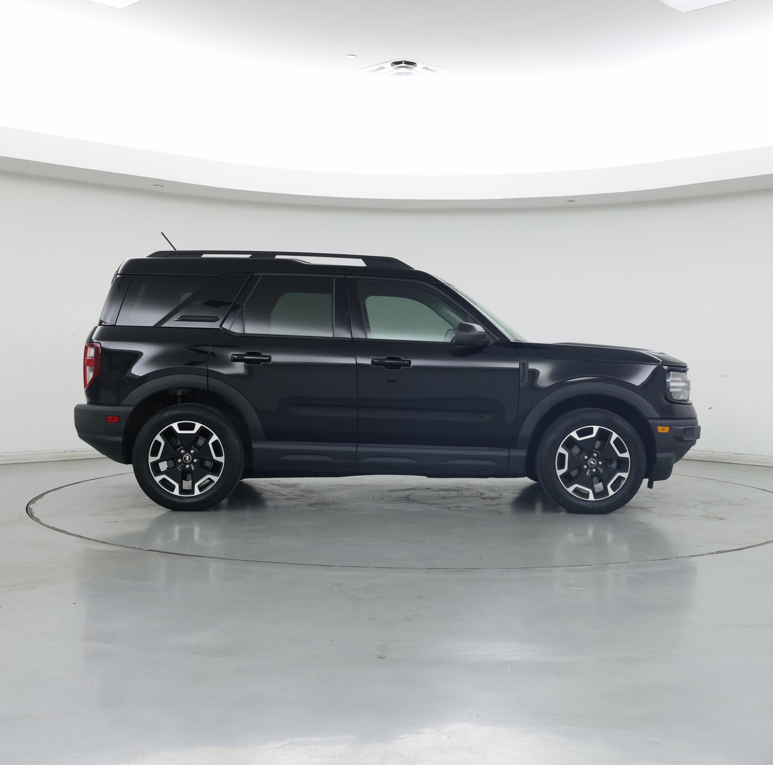 Thumbnail: 2021 Ford Bronco Sport - 7