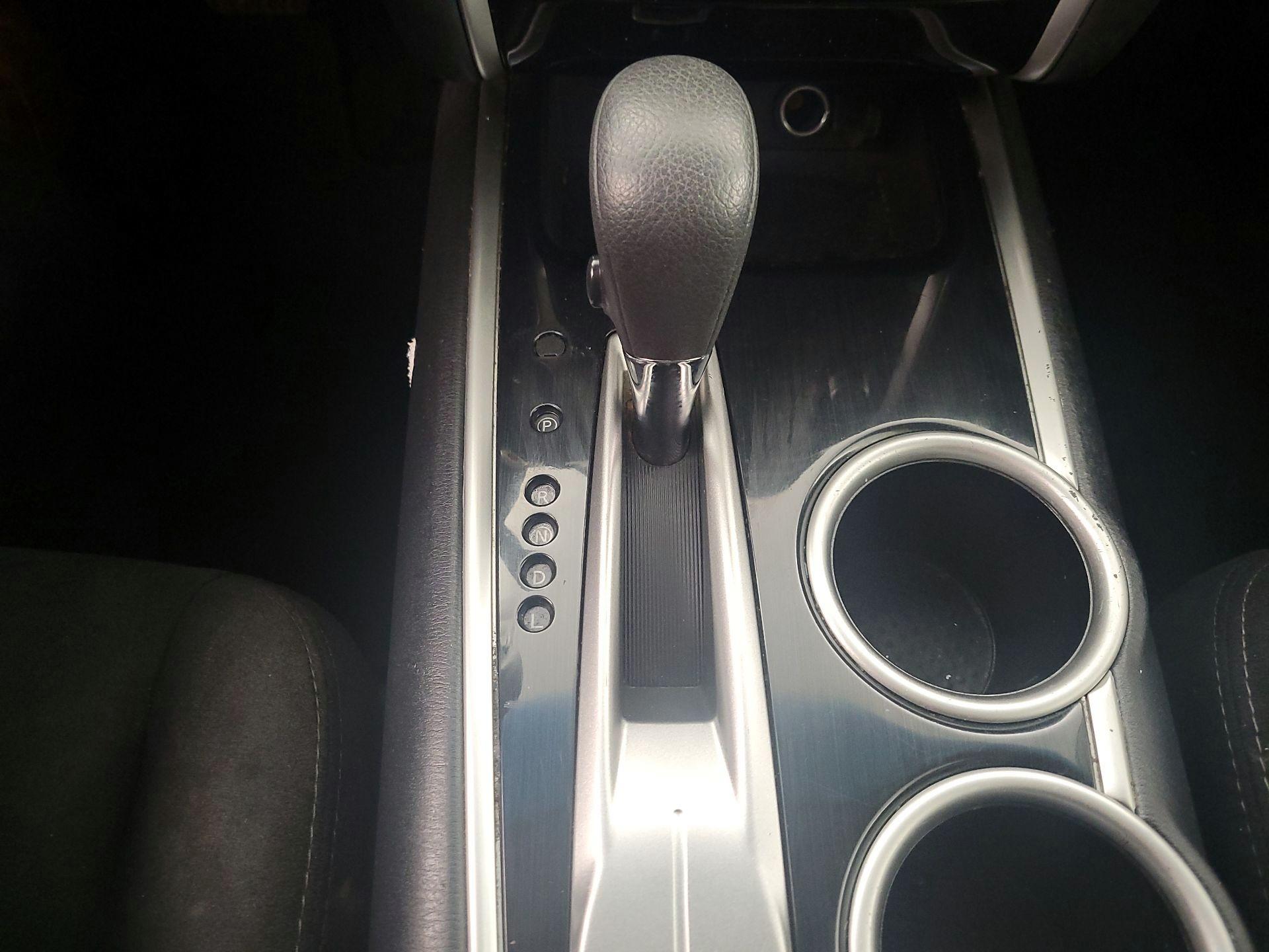 Thumbnail: 2016 Nissan Pathfinder - 16