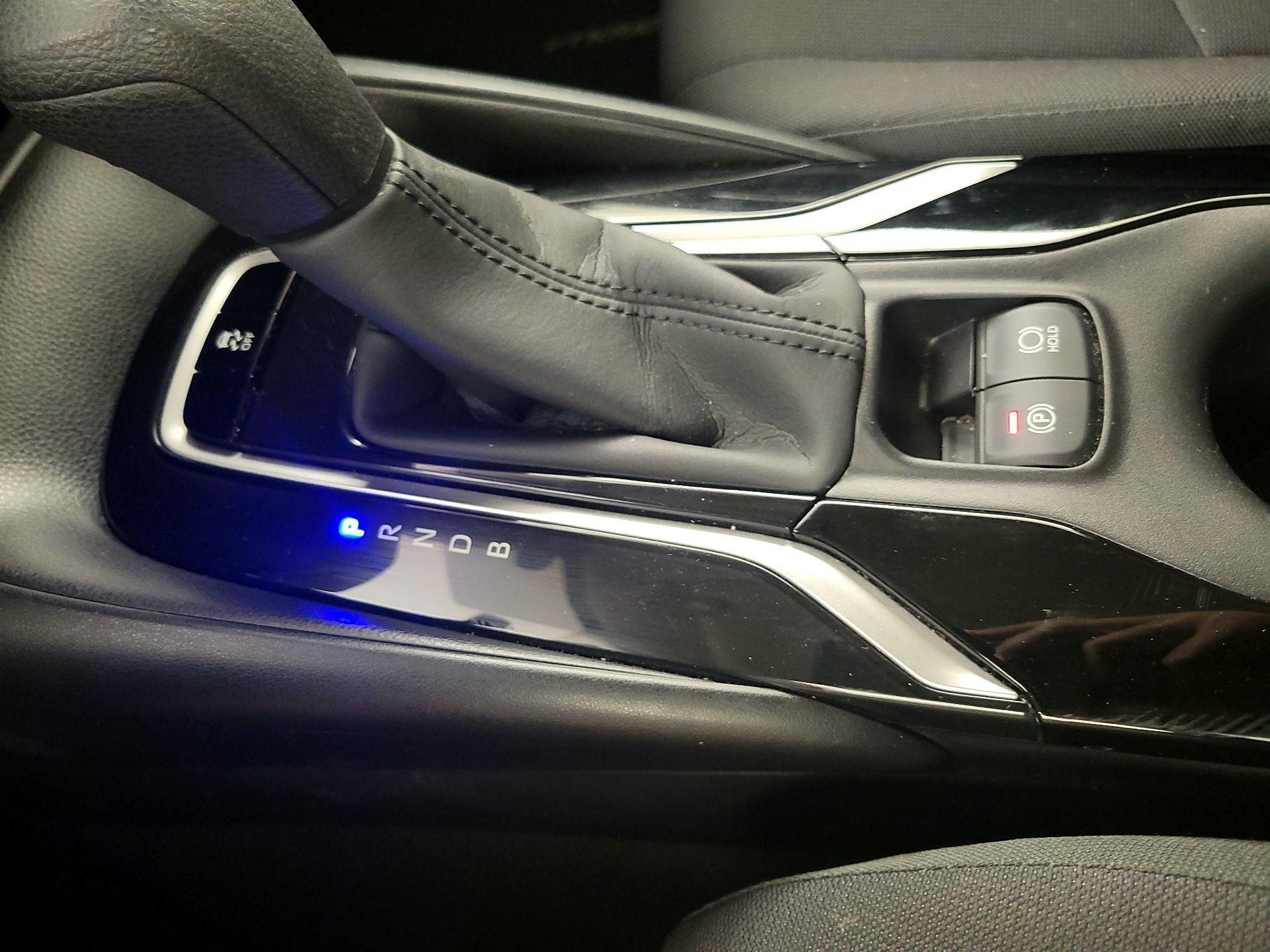 Thumbnail: 2021 Toyota Corolla - 17