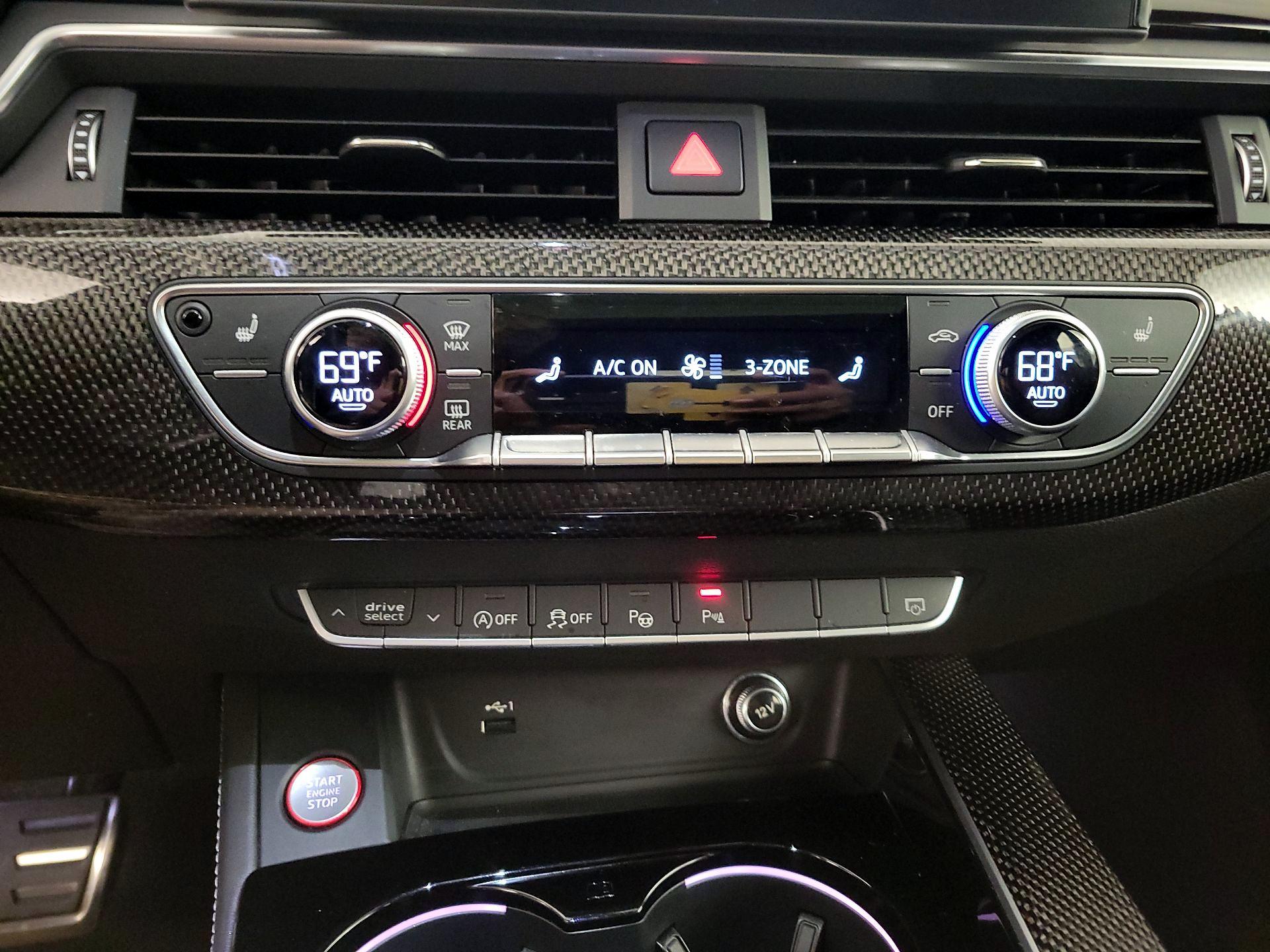 Thumbnail: 2020 Audi S5 - 17