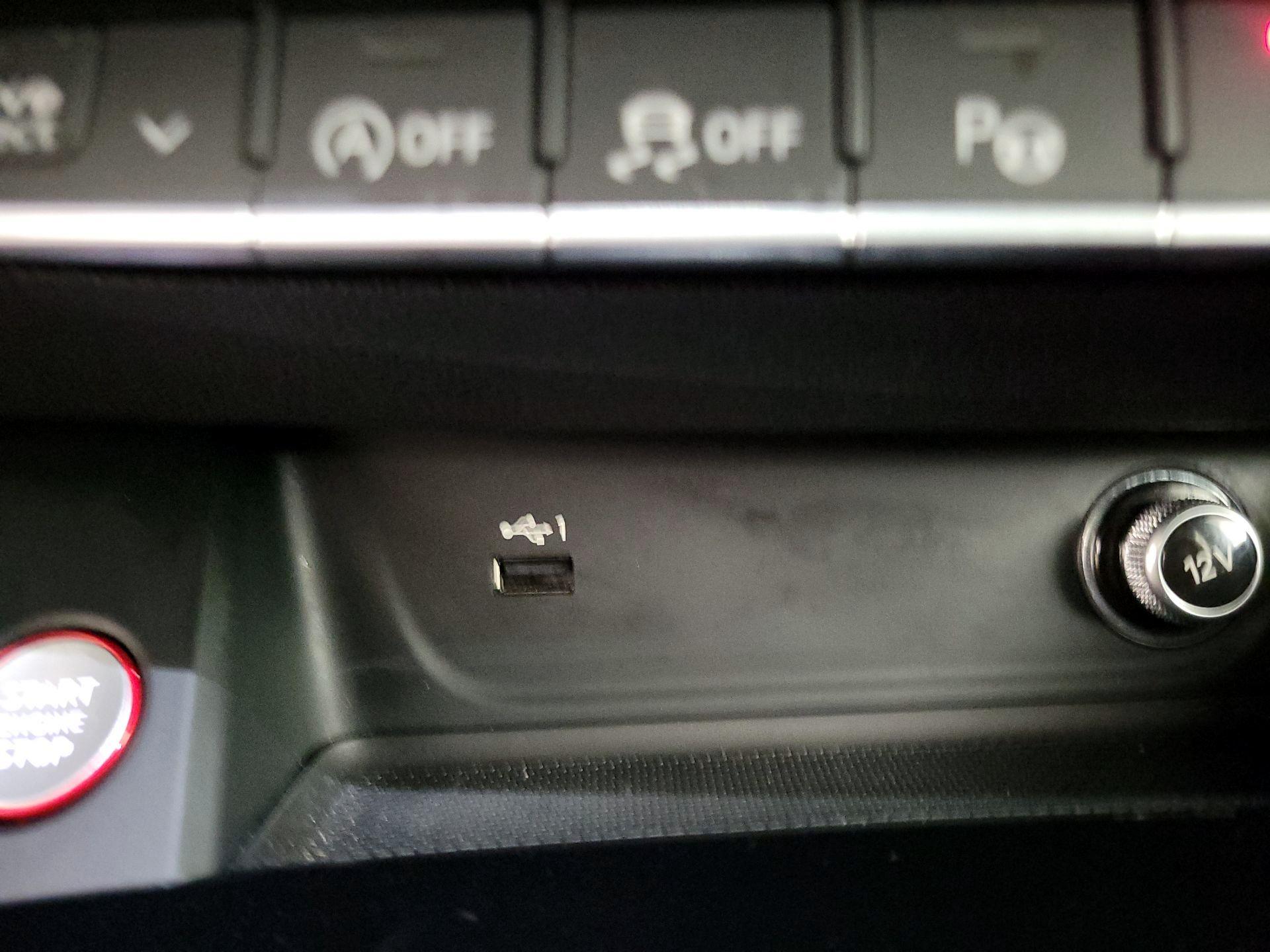 Thumbnail: 2020 Audi S5 - 19