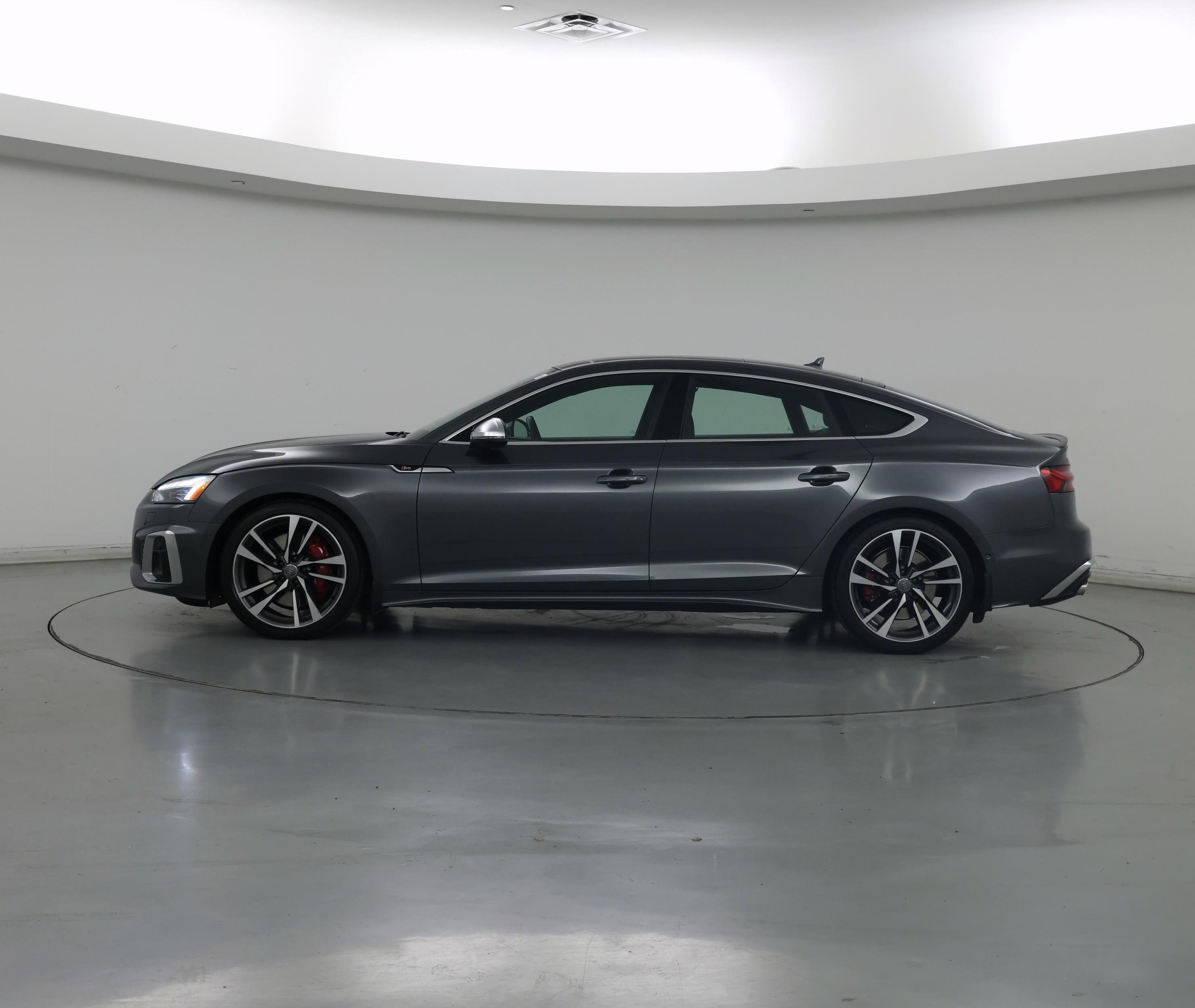 Thumbnail: 2020 Audi S5 - 3