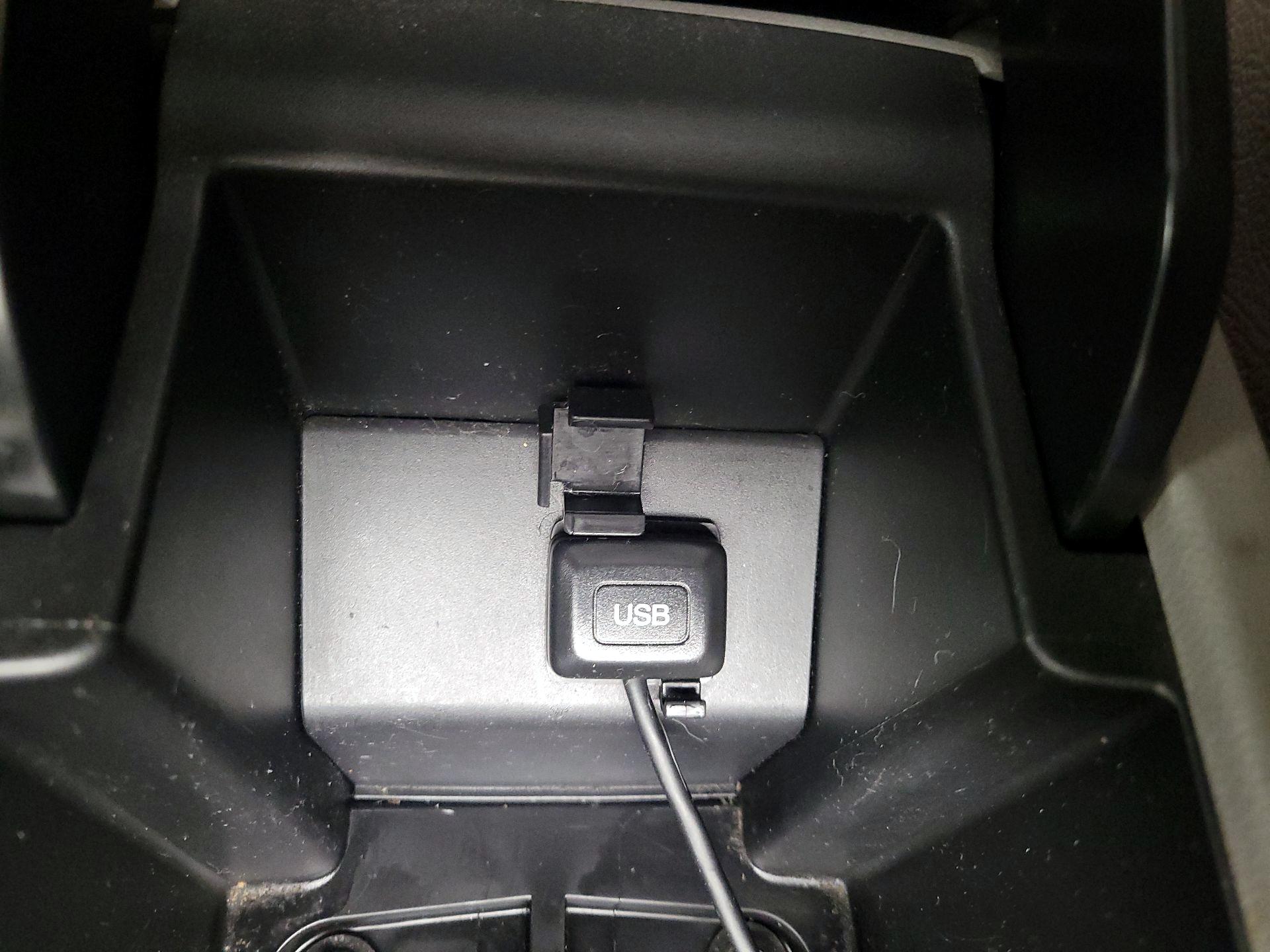 Thumbnail: 2014 Honda Civic - 18