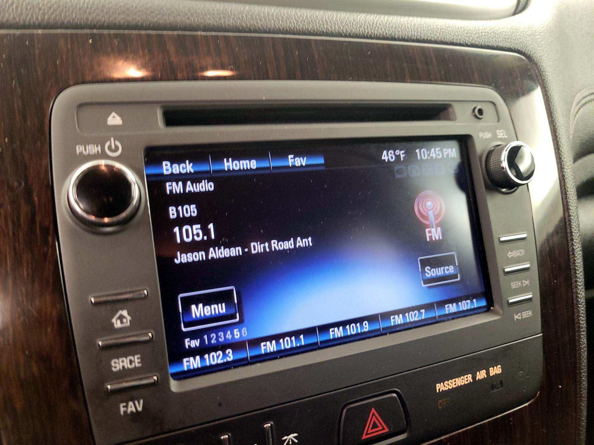 Thumbnail: 2017 Chevrolet Traverse - 15