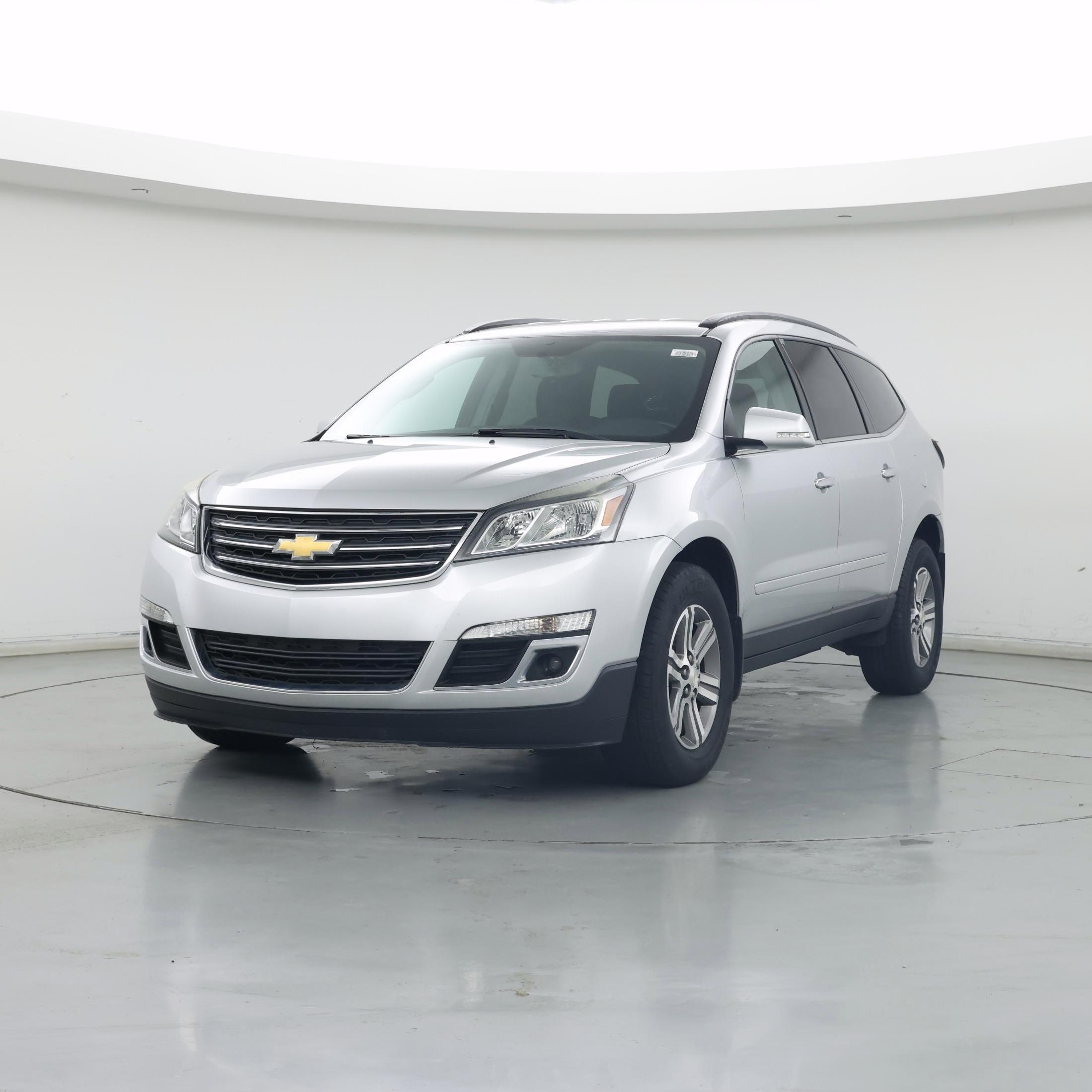Thumbnail: 2017 Chevrolet Traverse - 4