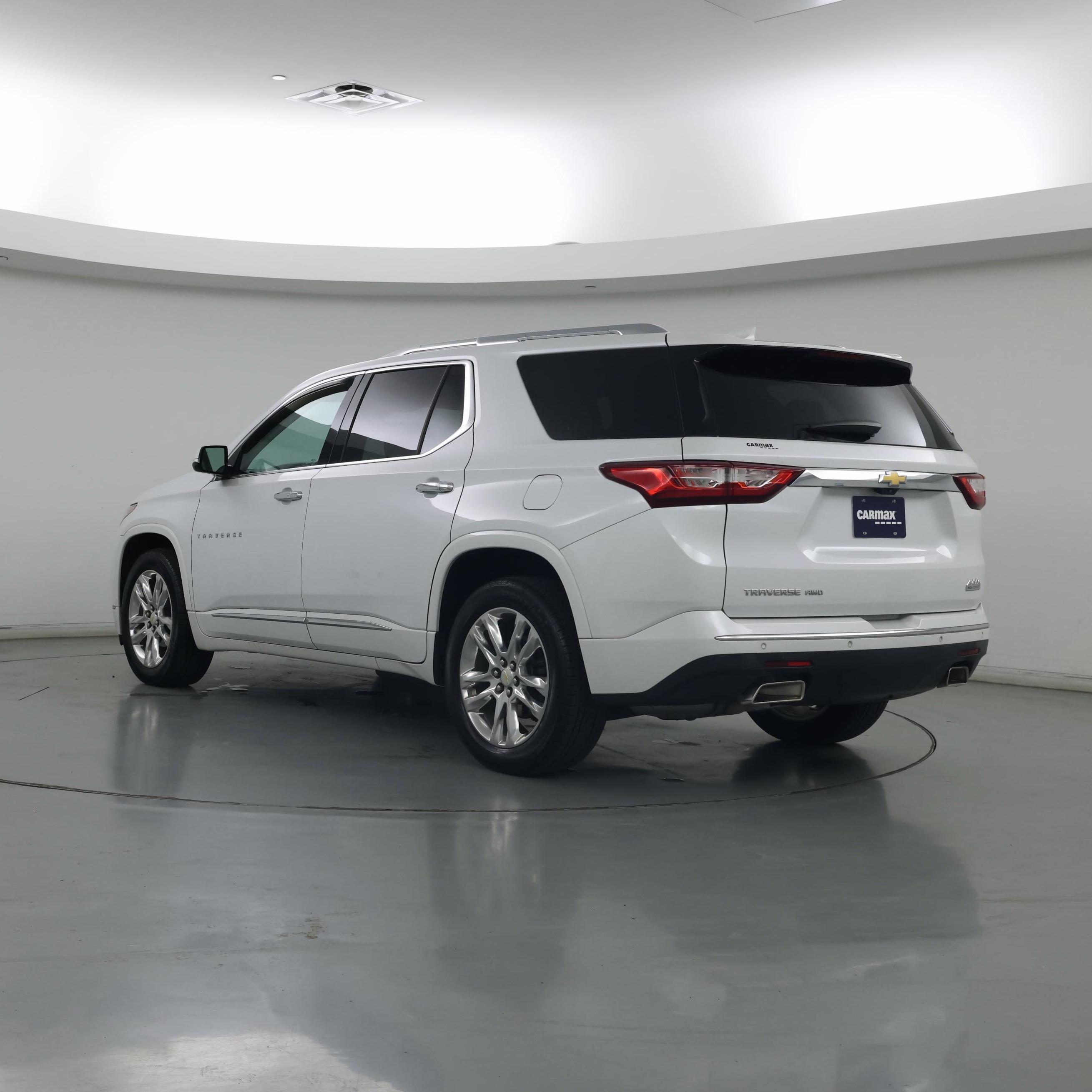 Thumbnail: 2018 Chevrolet Traverse - 2