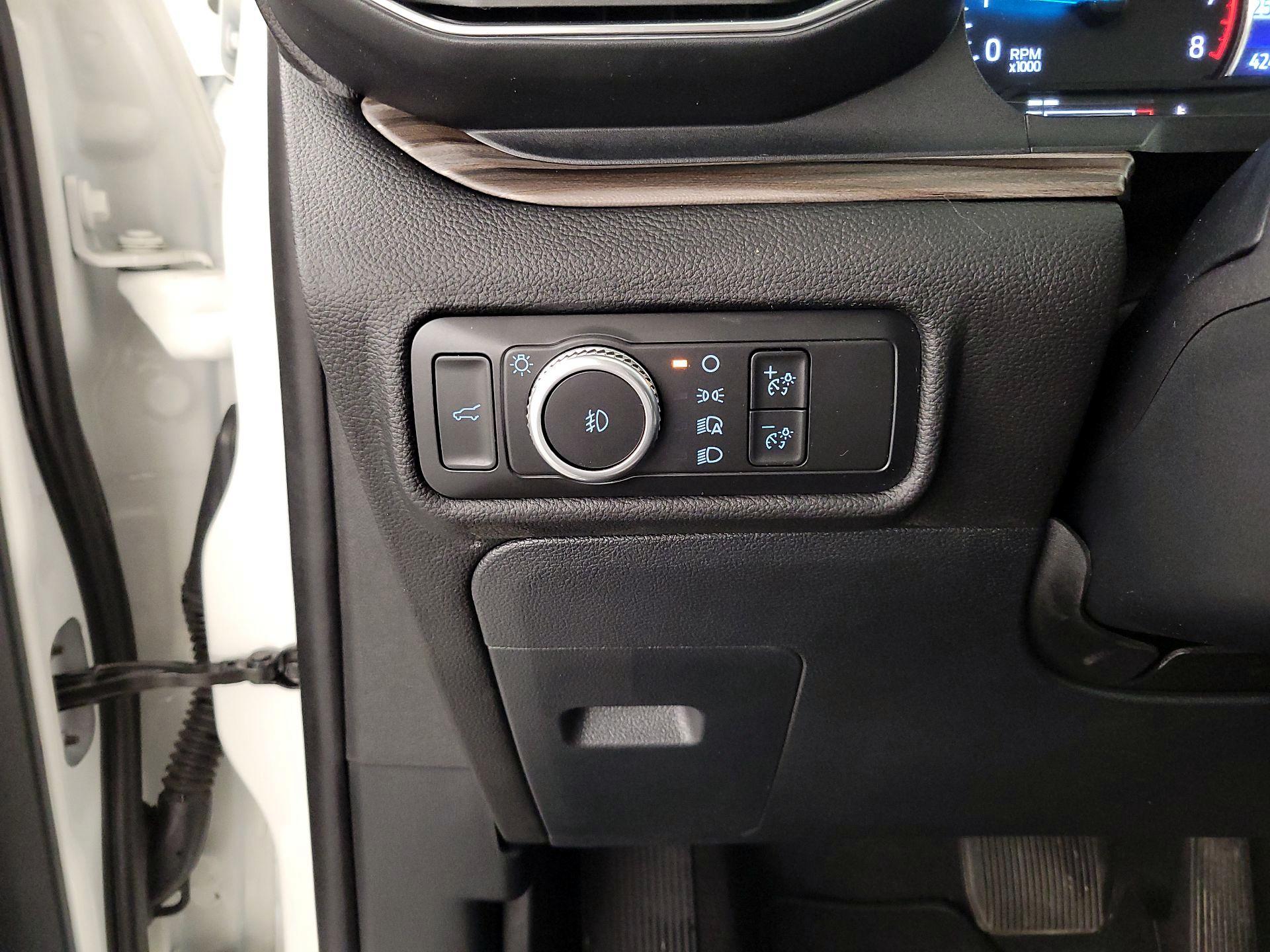 Thumbnail: 2022 Ford Explorer - 13