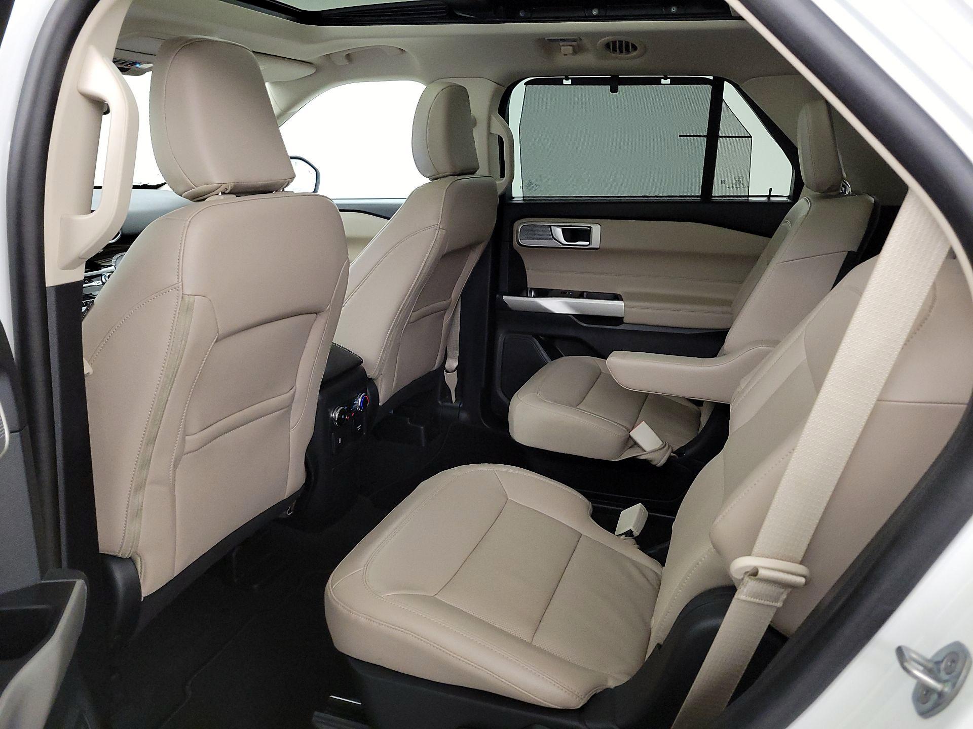 Thumbnail: 2022 Ford Explorer - 20