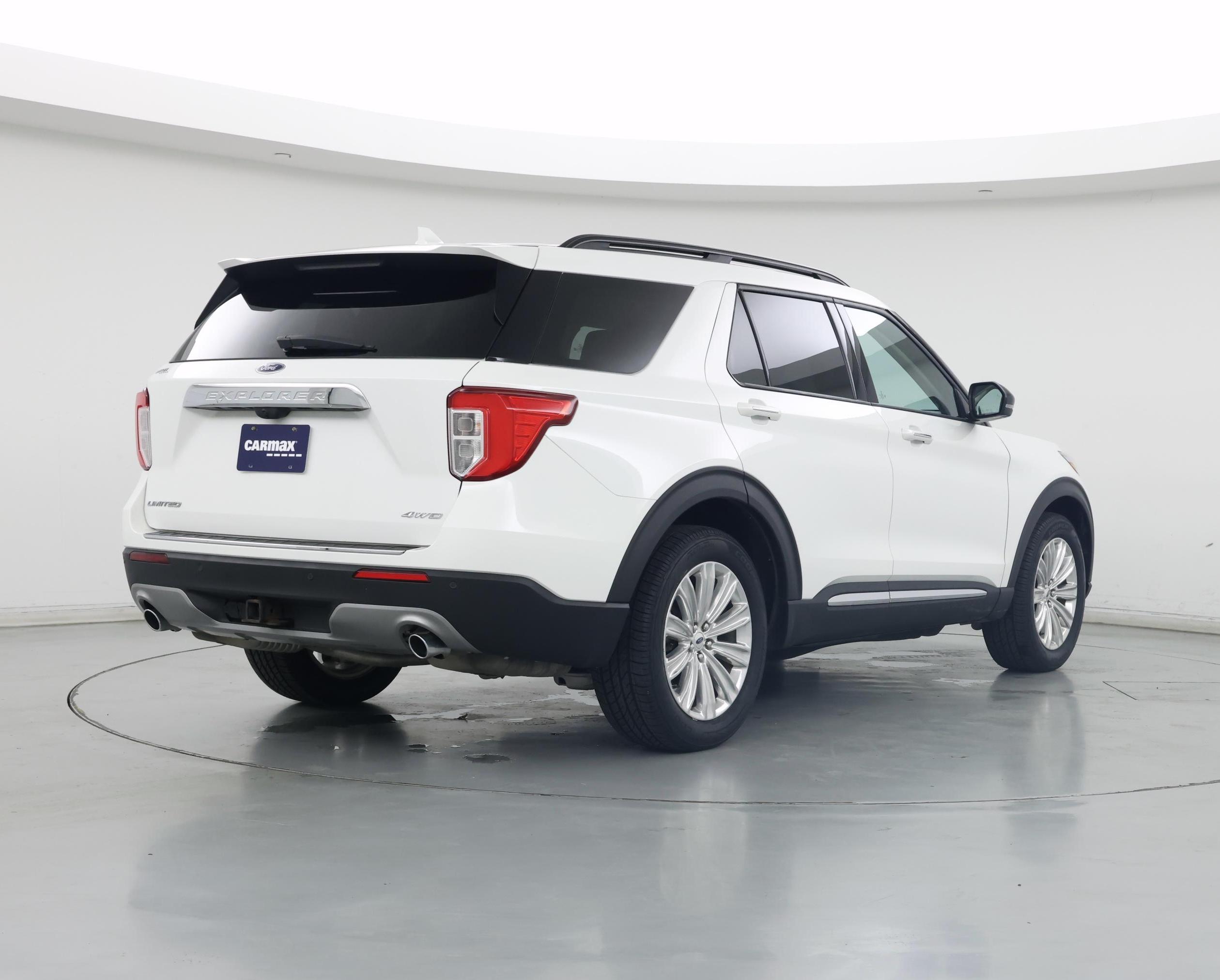 Thumbnail: 2022 Ford Explorer - 8