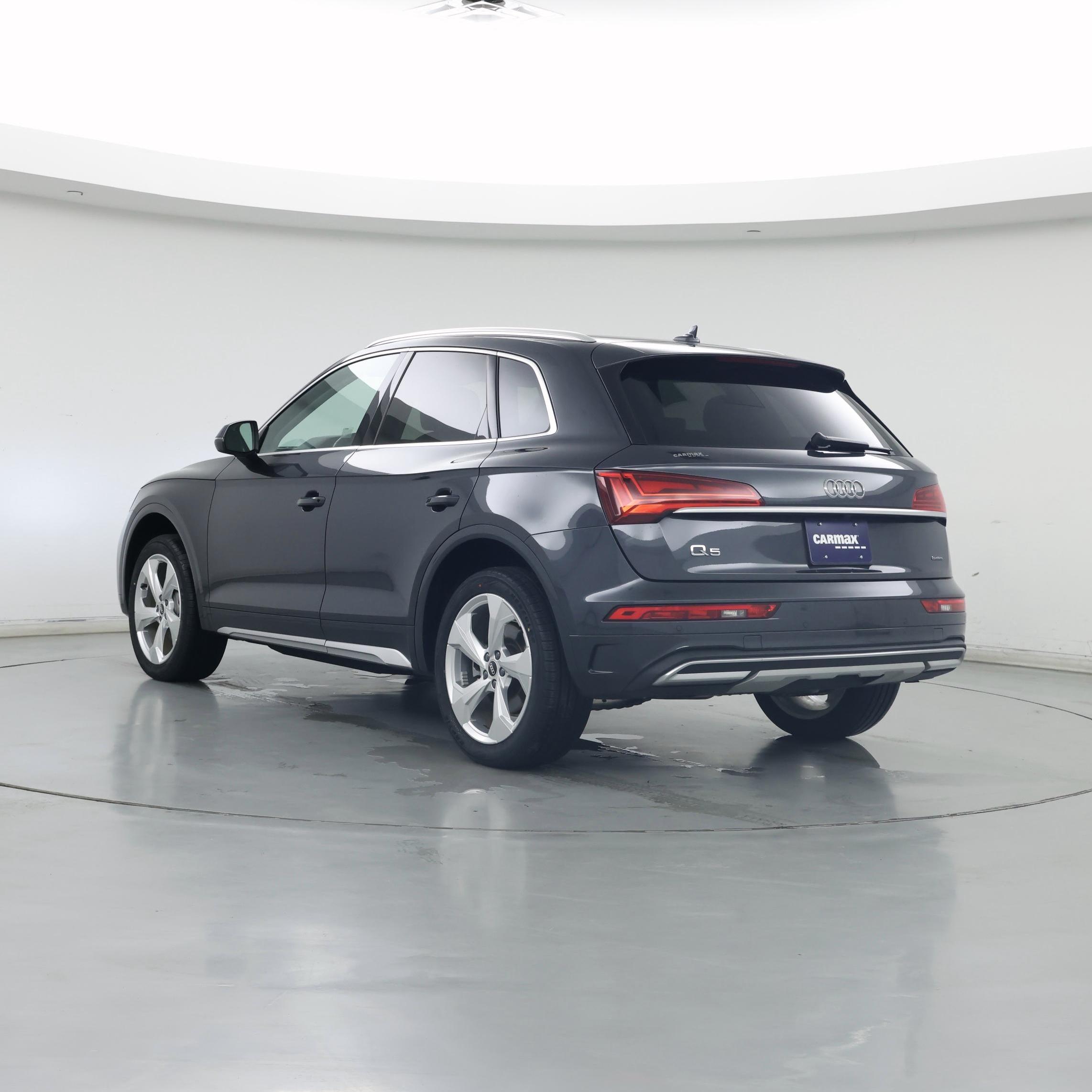 Thumbnail: 2021 Audi Q5 - 2
