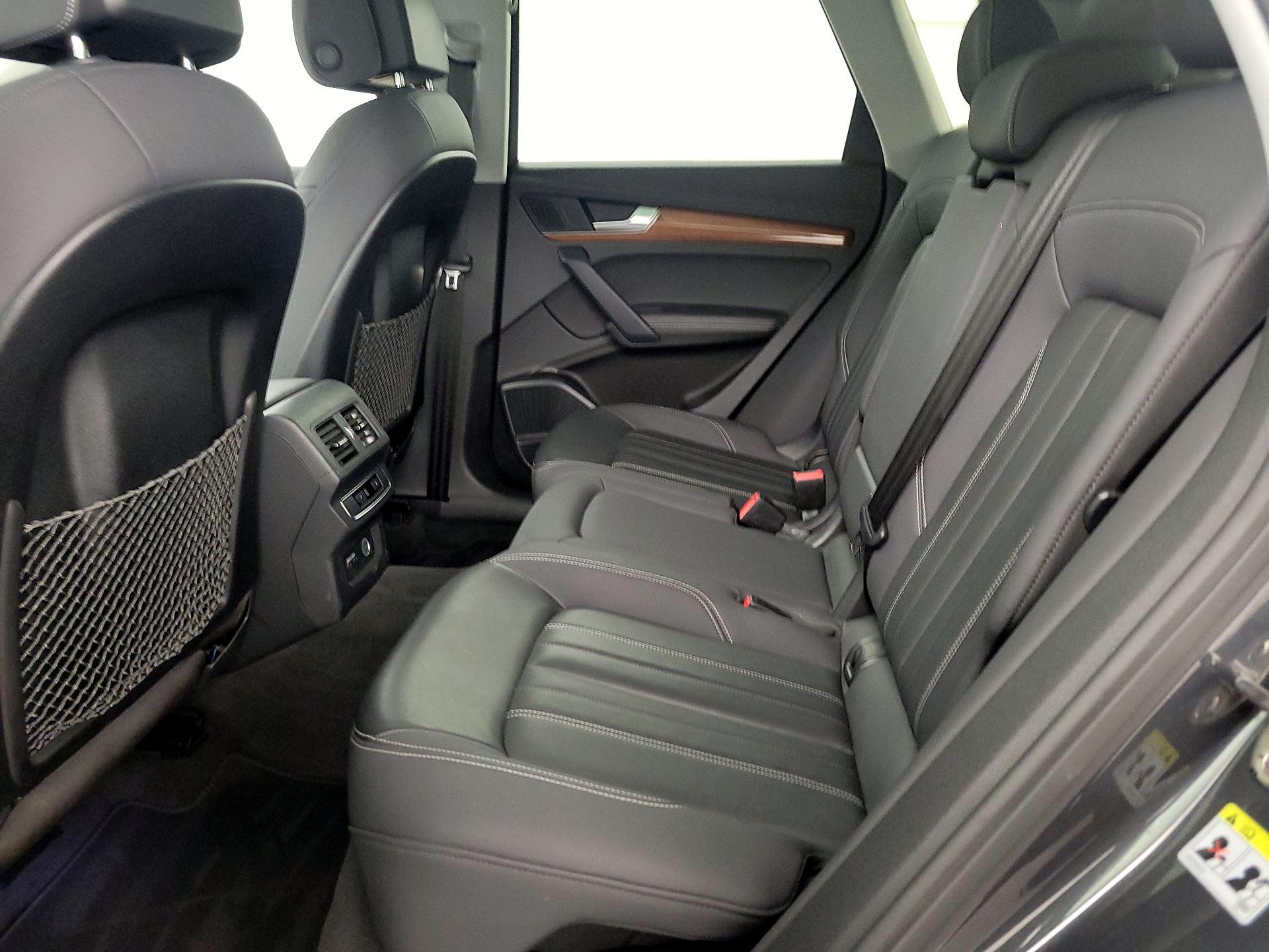 Thumbnail: 2021 Audi Q5 - 20