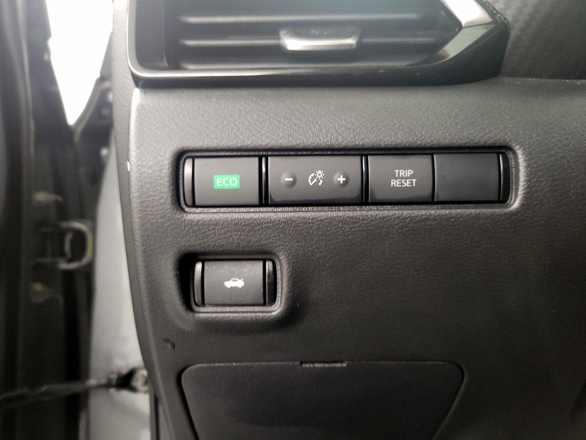 Thumbnail: 2021 Nissan Sentra - 13