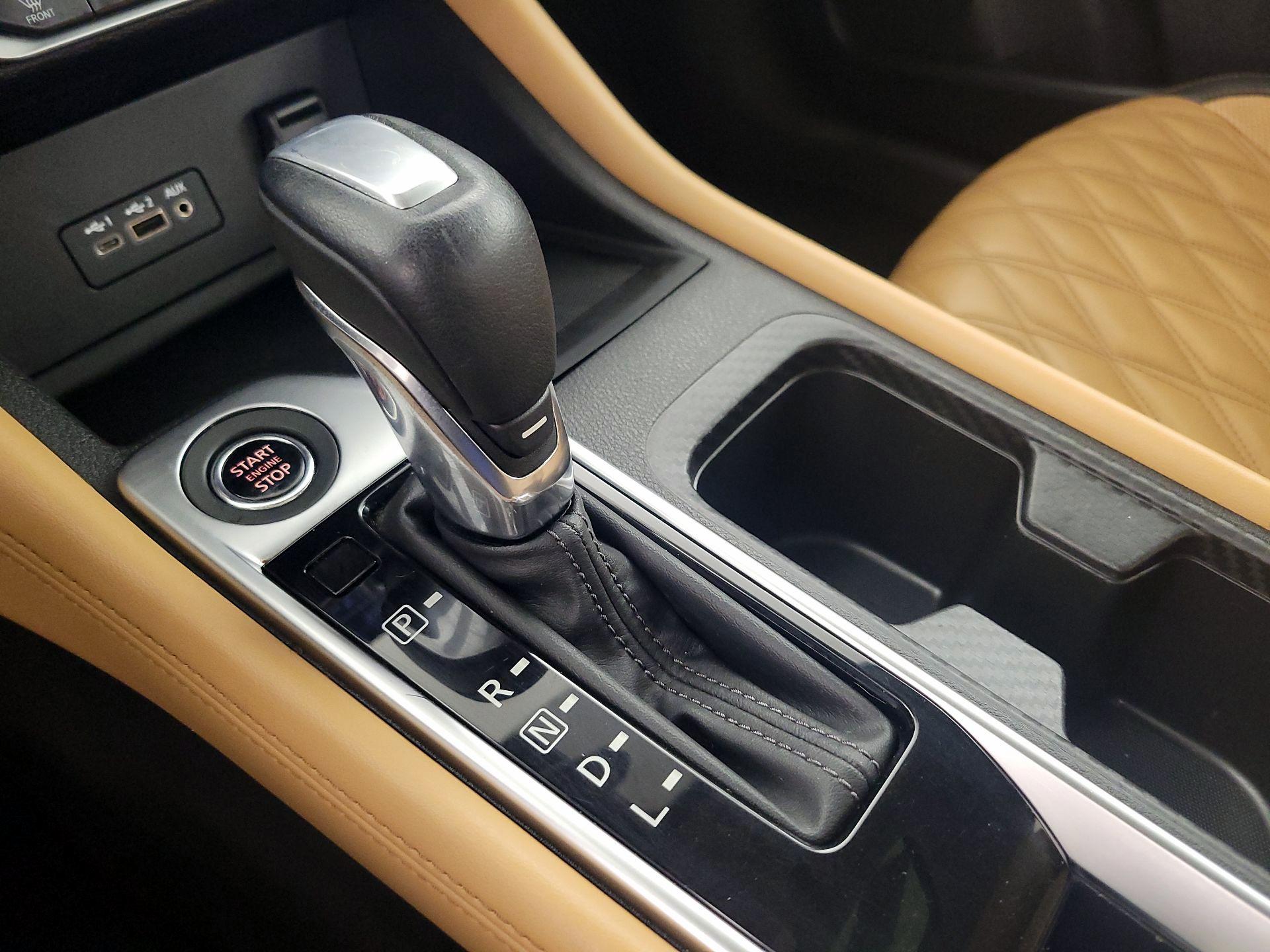 Thumbnail: 2021 Nissan Sentra - 17