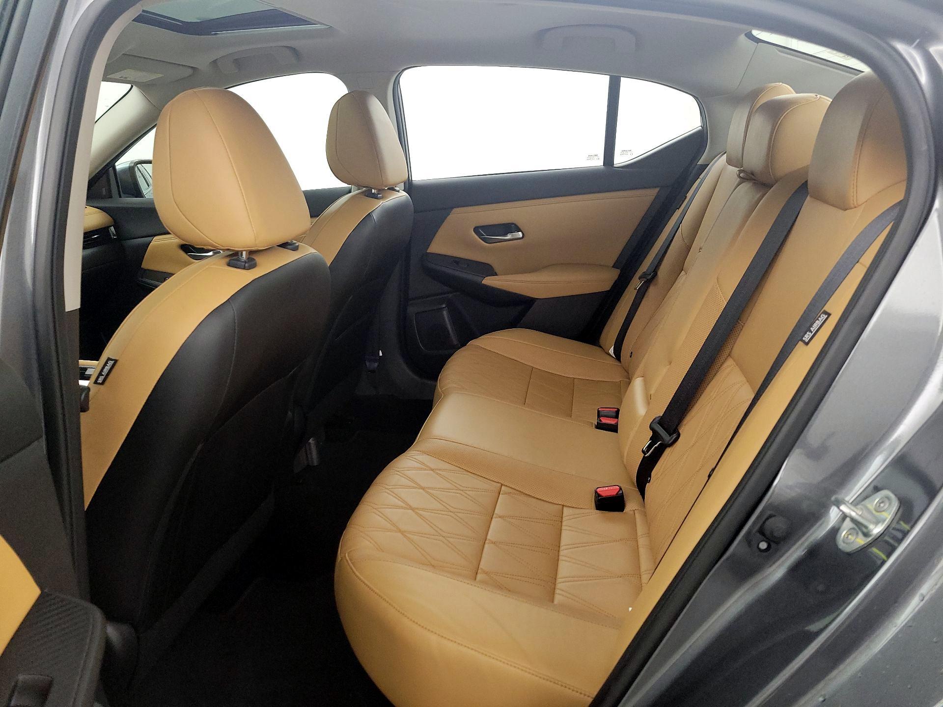 Thumbnail: 2021 Nissan Sentra - 20